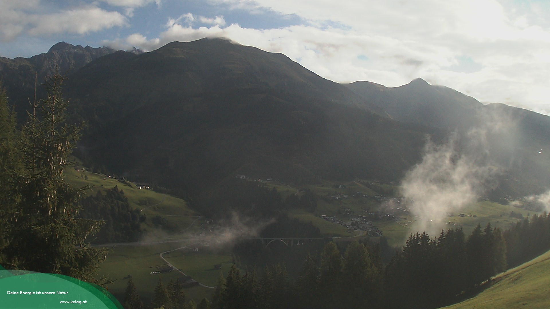 Archiv Foto Webcam Lesachtal Blick über das Tal