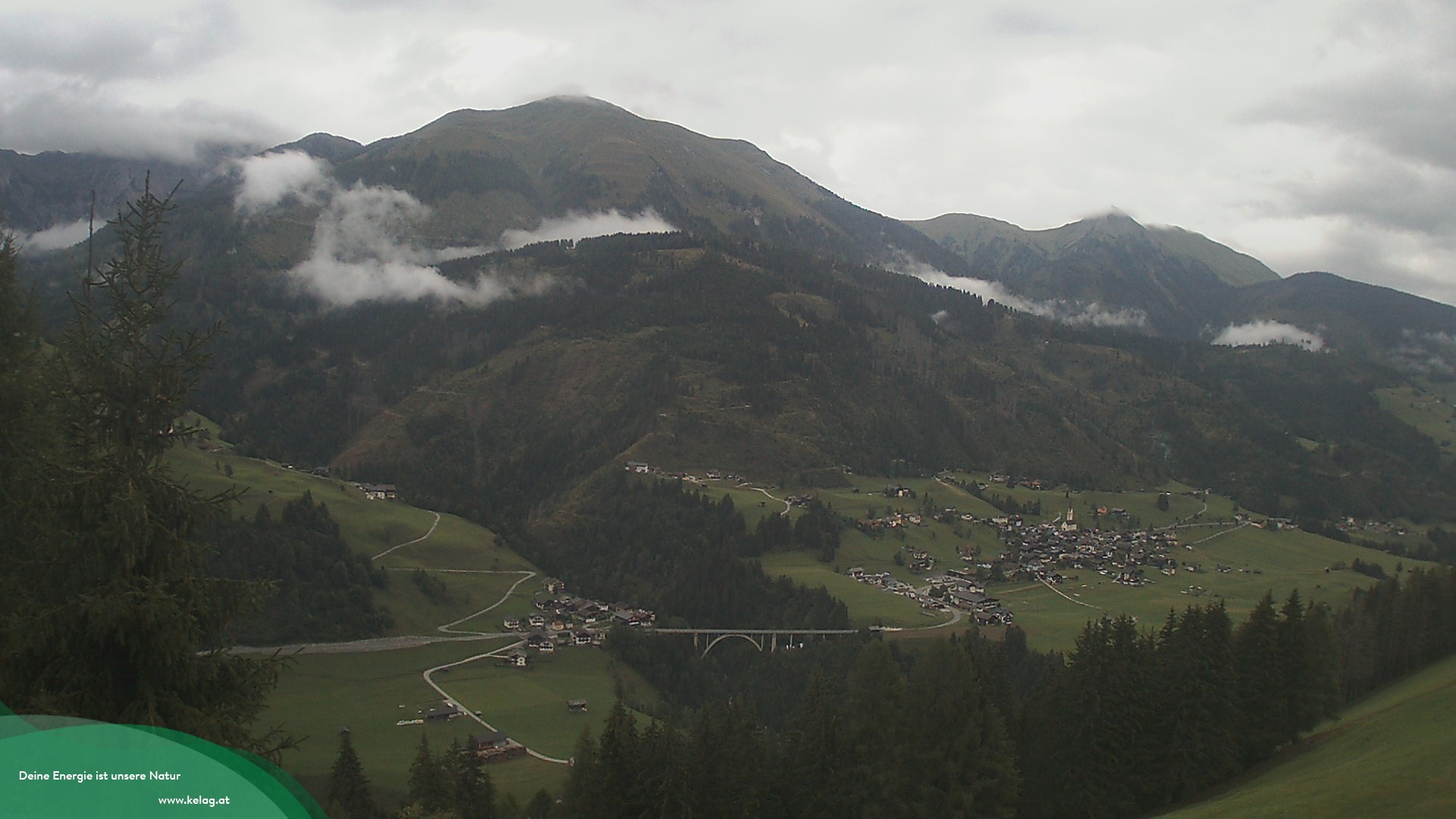 Archiv Foto Webcam Lesachtal Blick über das Tal