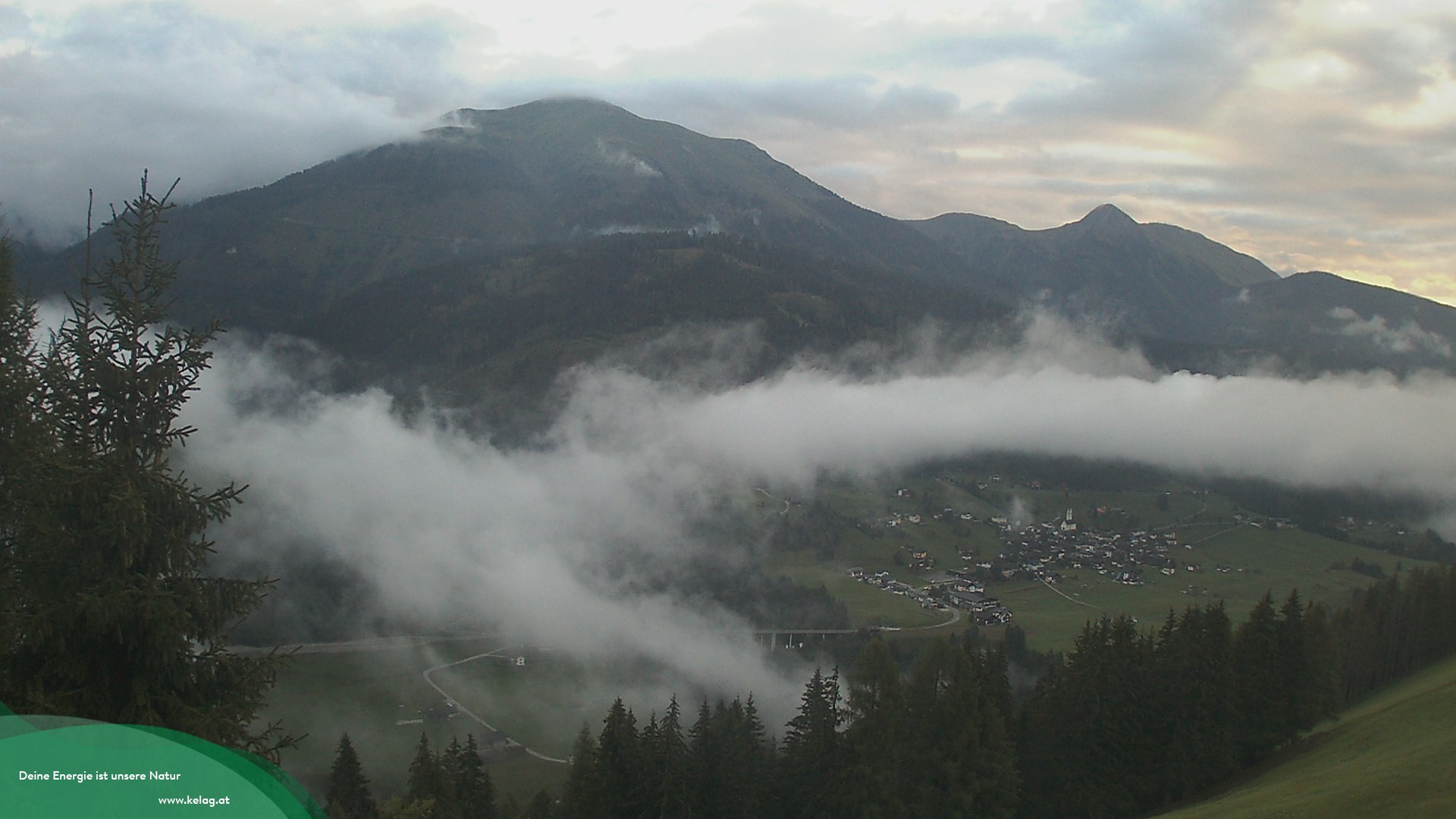 Archiv Foto Webcam Lesachtal Blick über das Tal