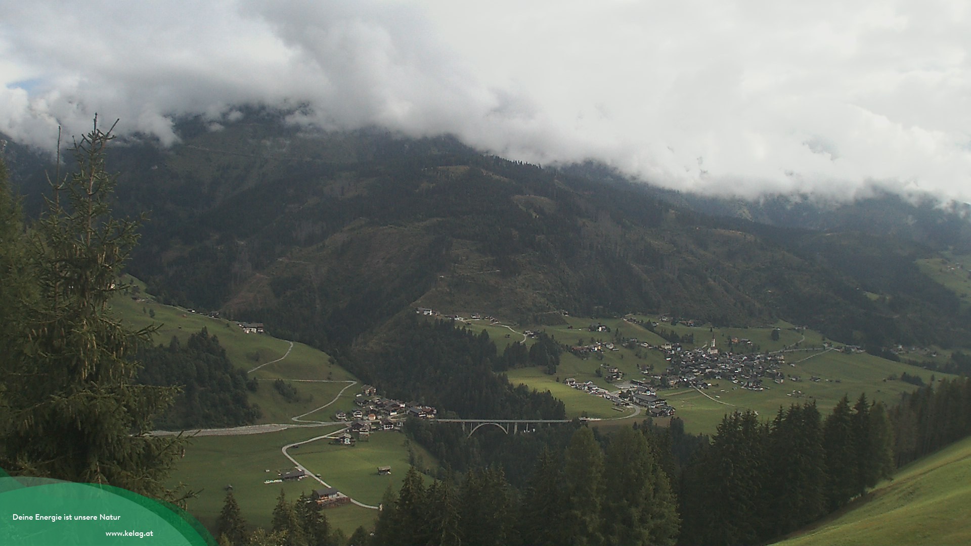 Archiv Foto Webcam Lesachtal Blick über das Tal