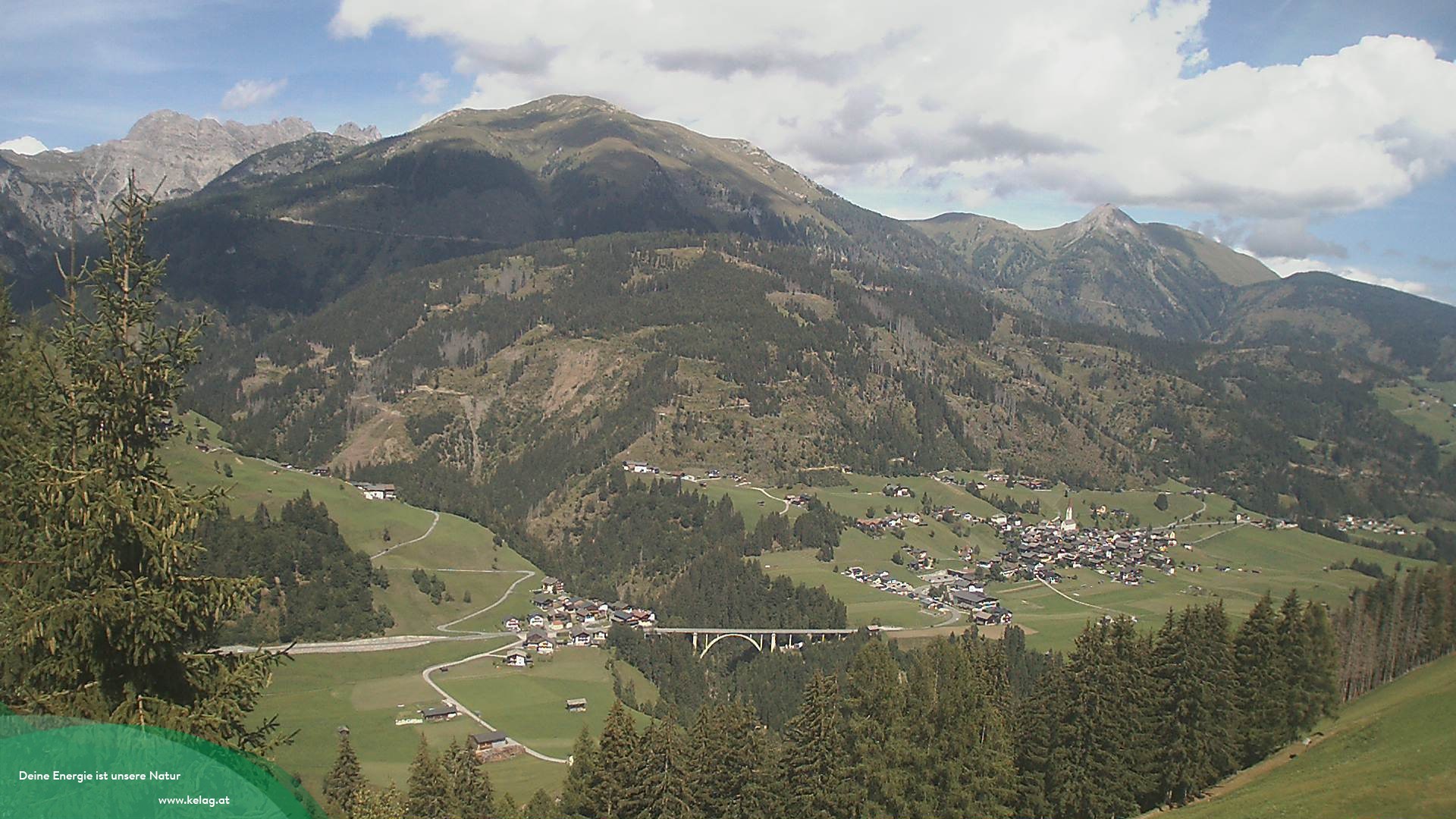 Archiv Foto Webcam Lesachtal Blick über das Tal