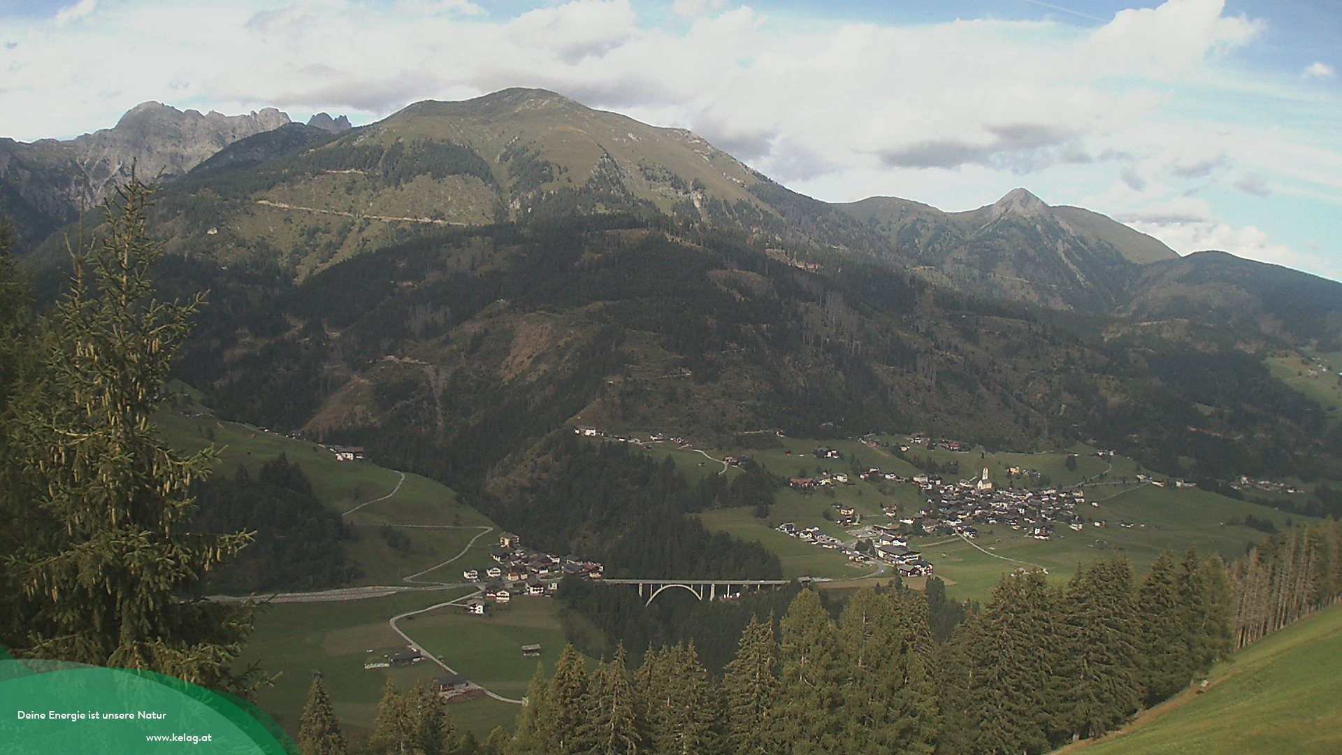 Archiv Foto Webcam Lesachtal Blick über das Tal