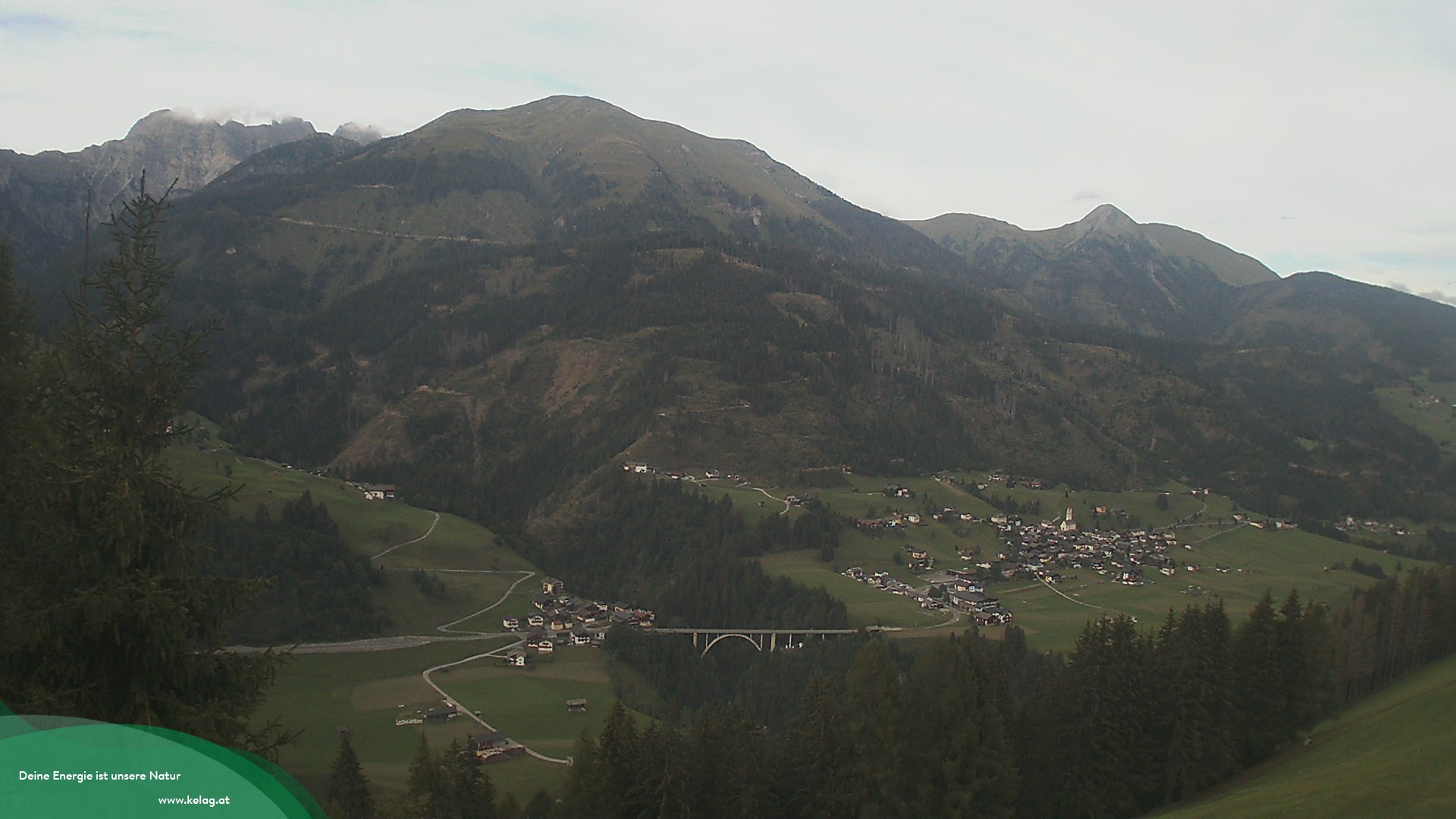 Archiv Foto Webcam Lesachtal Blick über das Tal