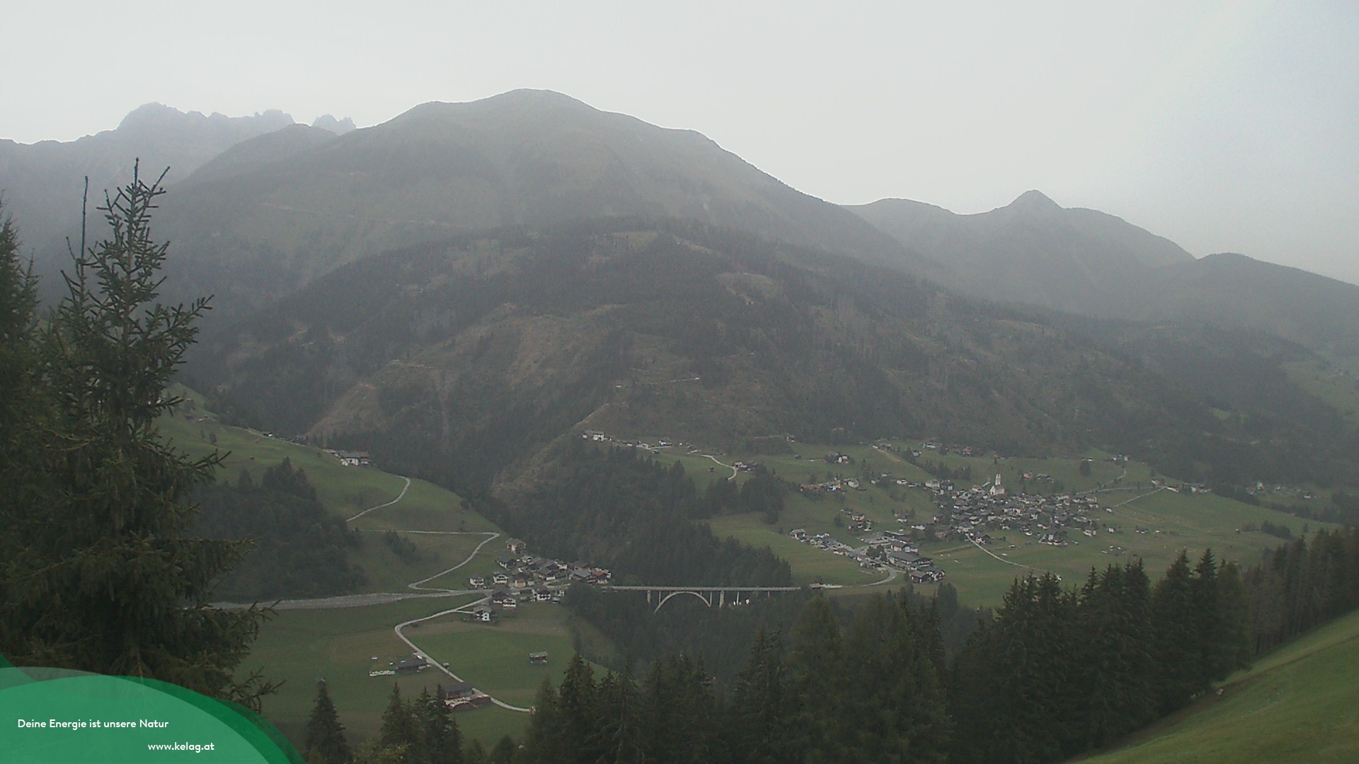 Archiv Foto Webcam Lesachtal Blick über das Tal
