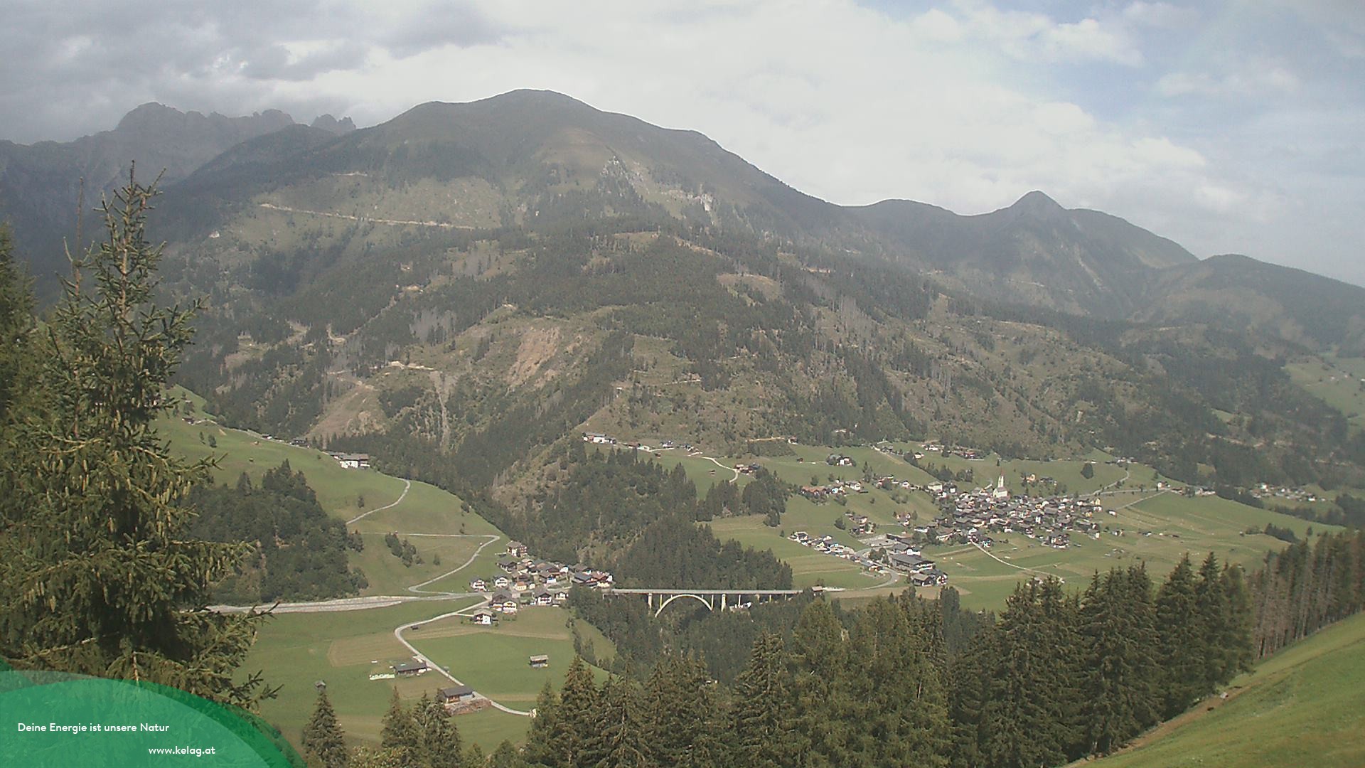 Archiv Foto Webcam Lesachtal Blick über das Tal