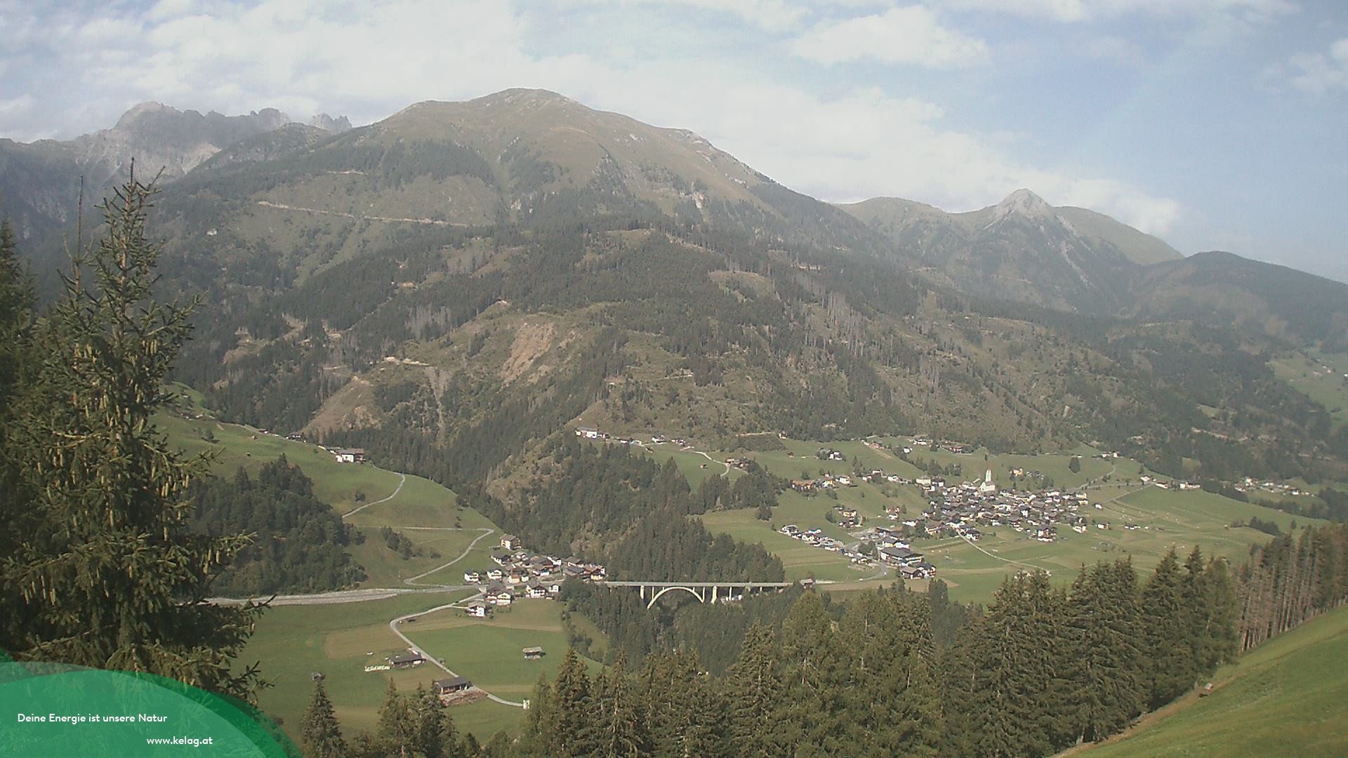 Archiv Foto Webcam Lesachtal Blick über das Tal