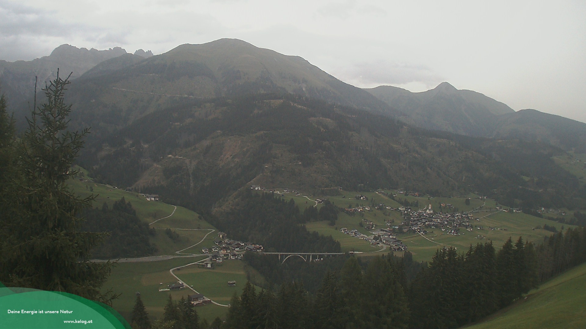 Archiv Foto Webcam Lesachtal Blick über das Tal