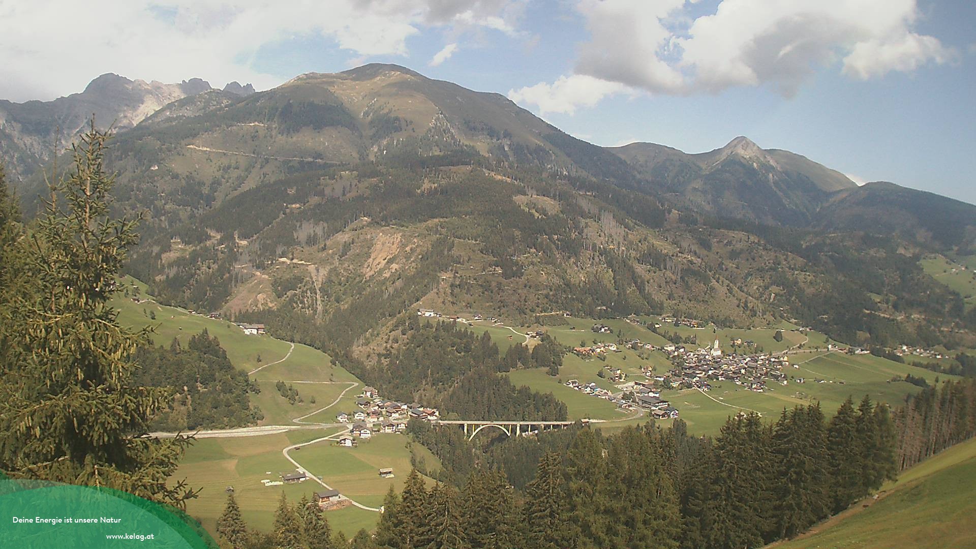 Archiv Foto Webcam Lesachtal Blick über das Tal
