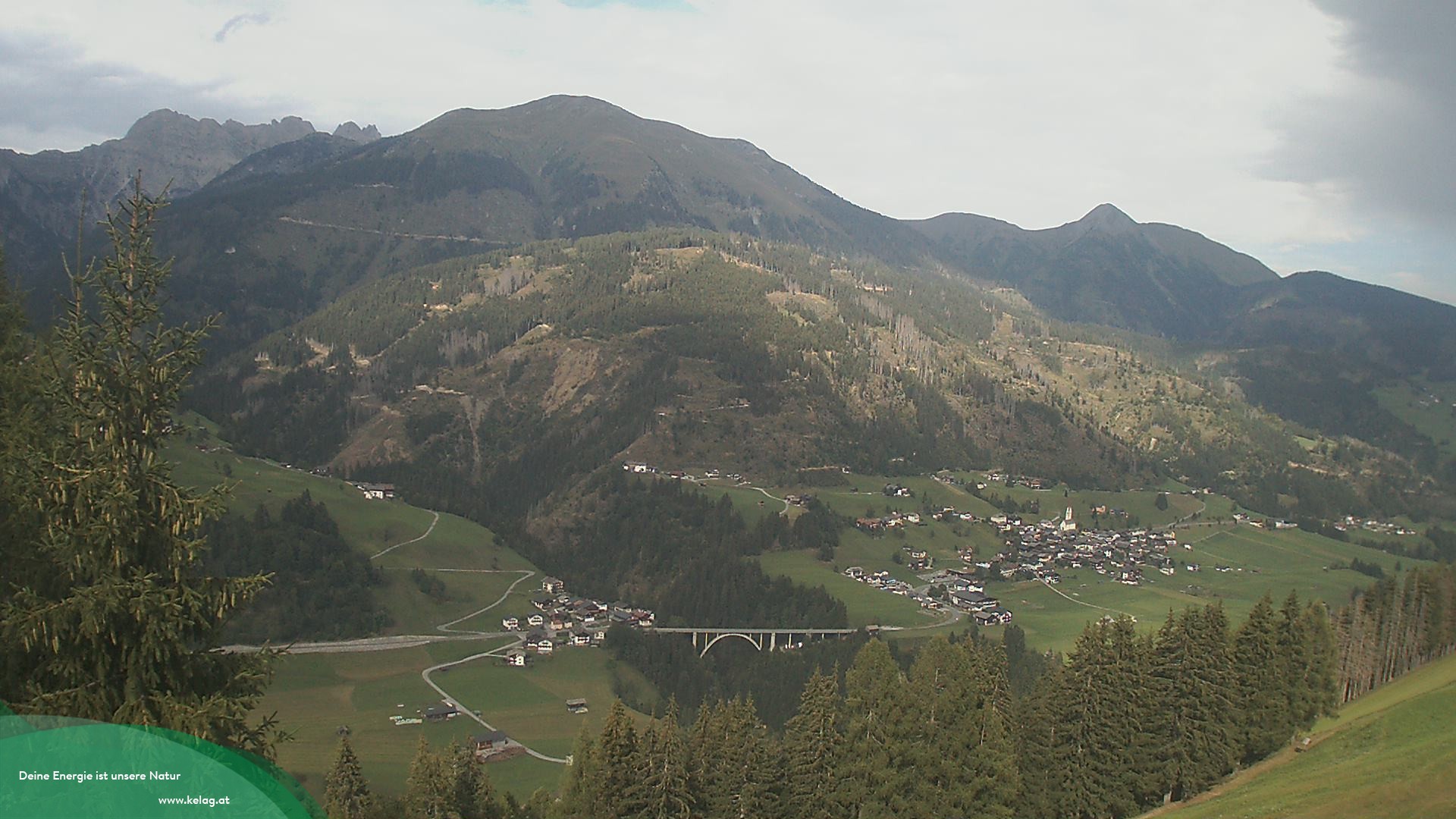 Archiv Foto Webcam Lesachtal Blick über das Tal