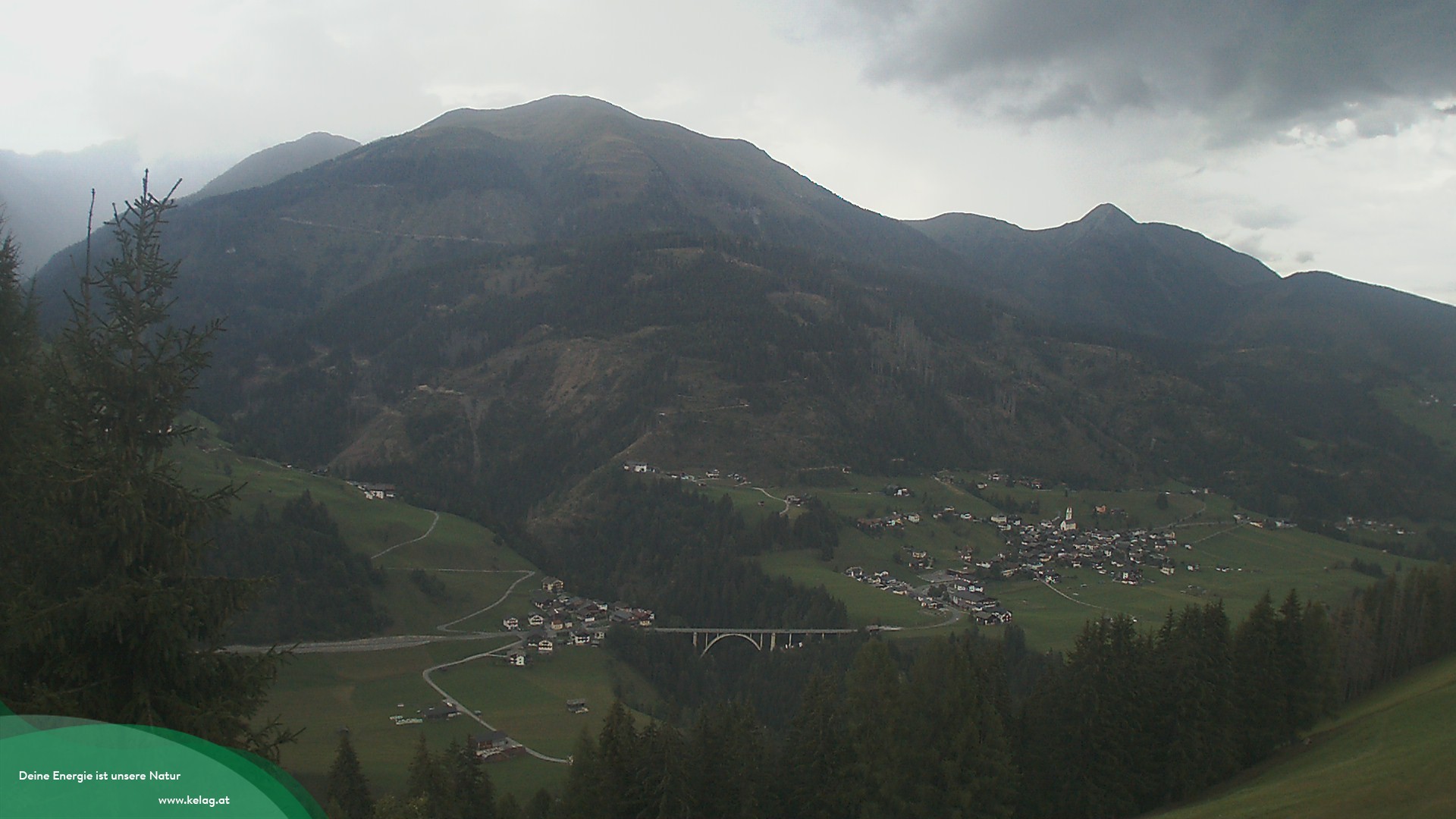 Archiv Foto Webcam Lesachtal Blick über das Tal