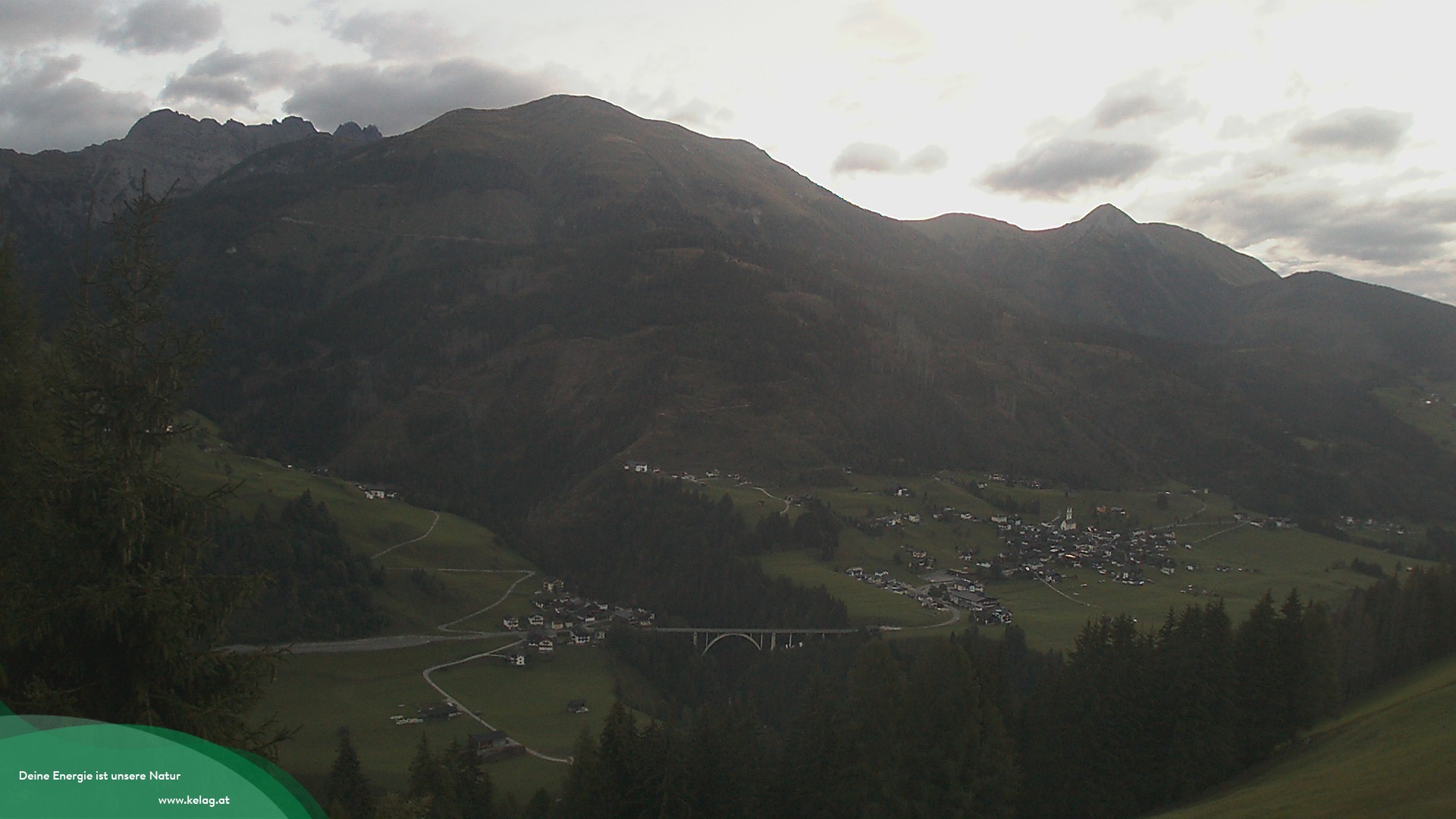 Archiv Foto Webcam Lesachtal Blick über das Tal