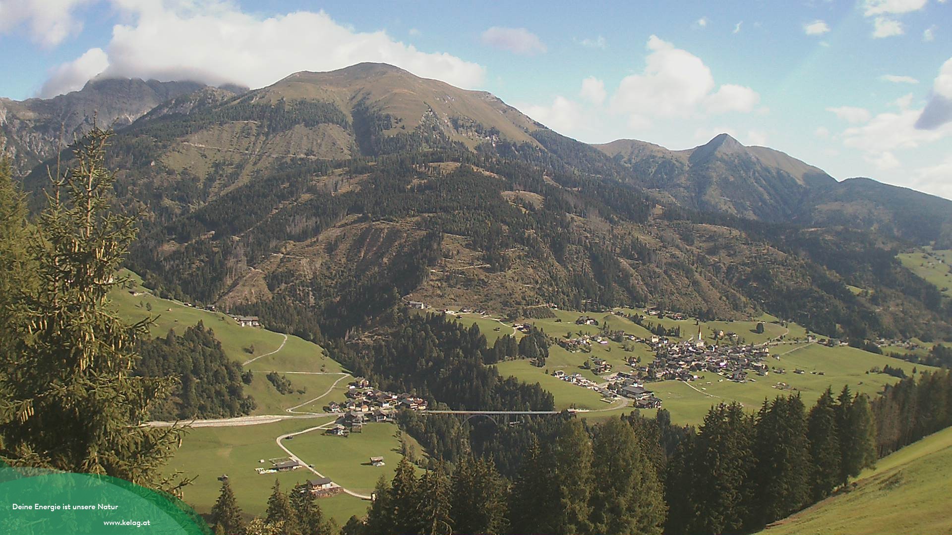 Archiv Foto Webcam Lesachtal Blick über das Tal