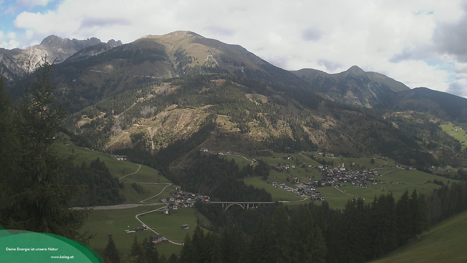 Archiv Foto Webcam Lesachtal Blick über das Tal