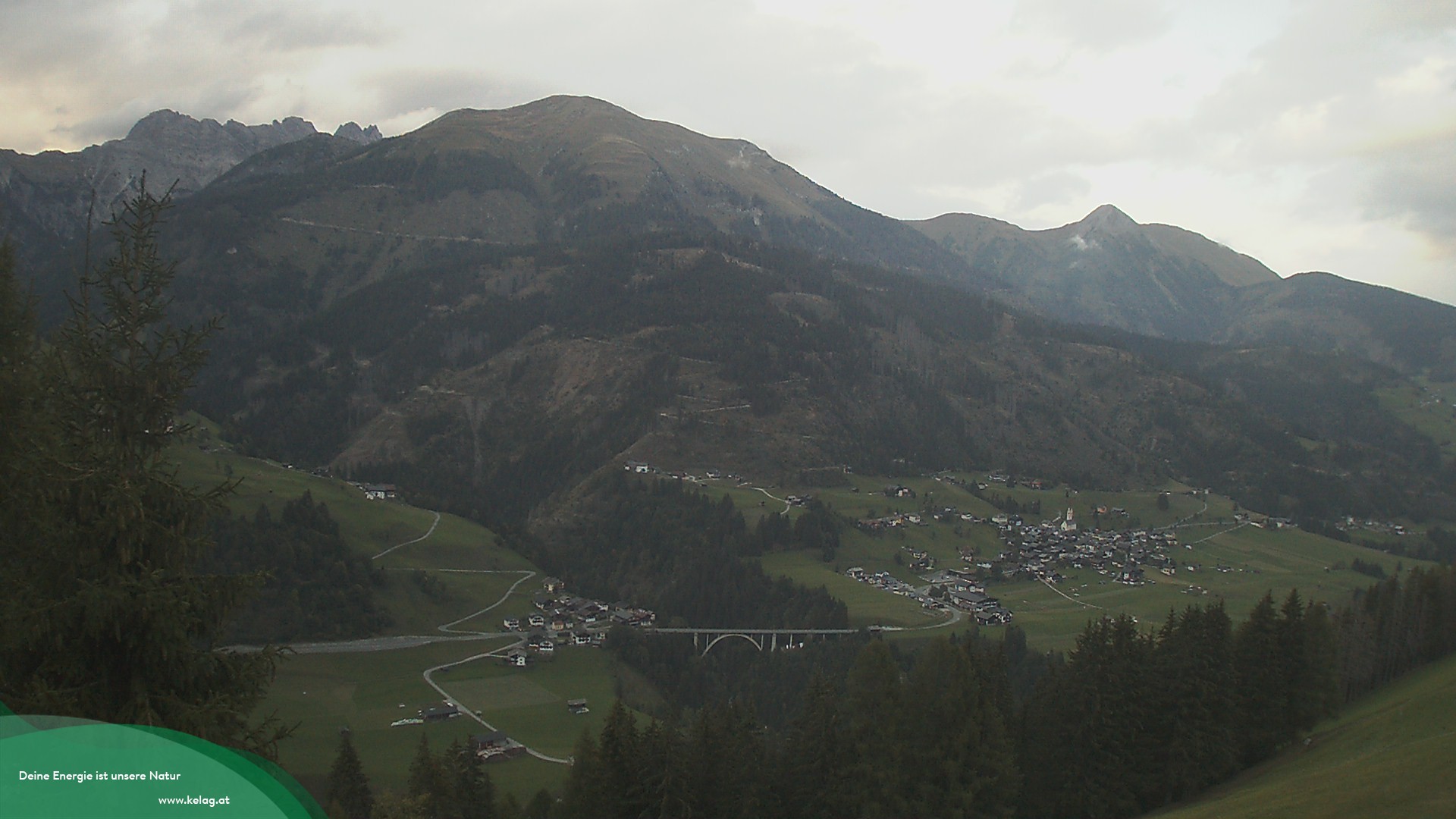 Archiv Foto Webcam Lesachtal Blick über das Tal