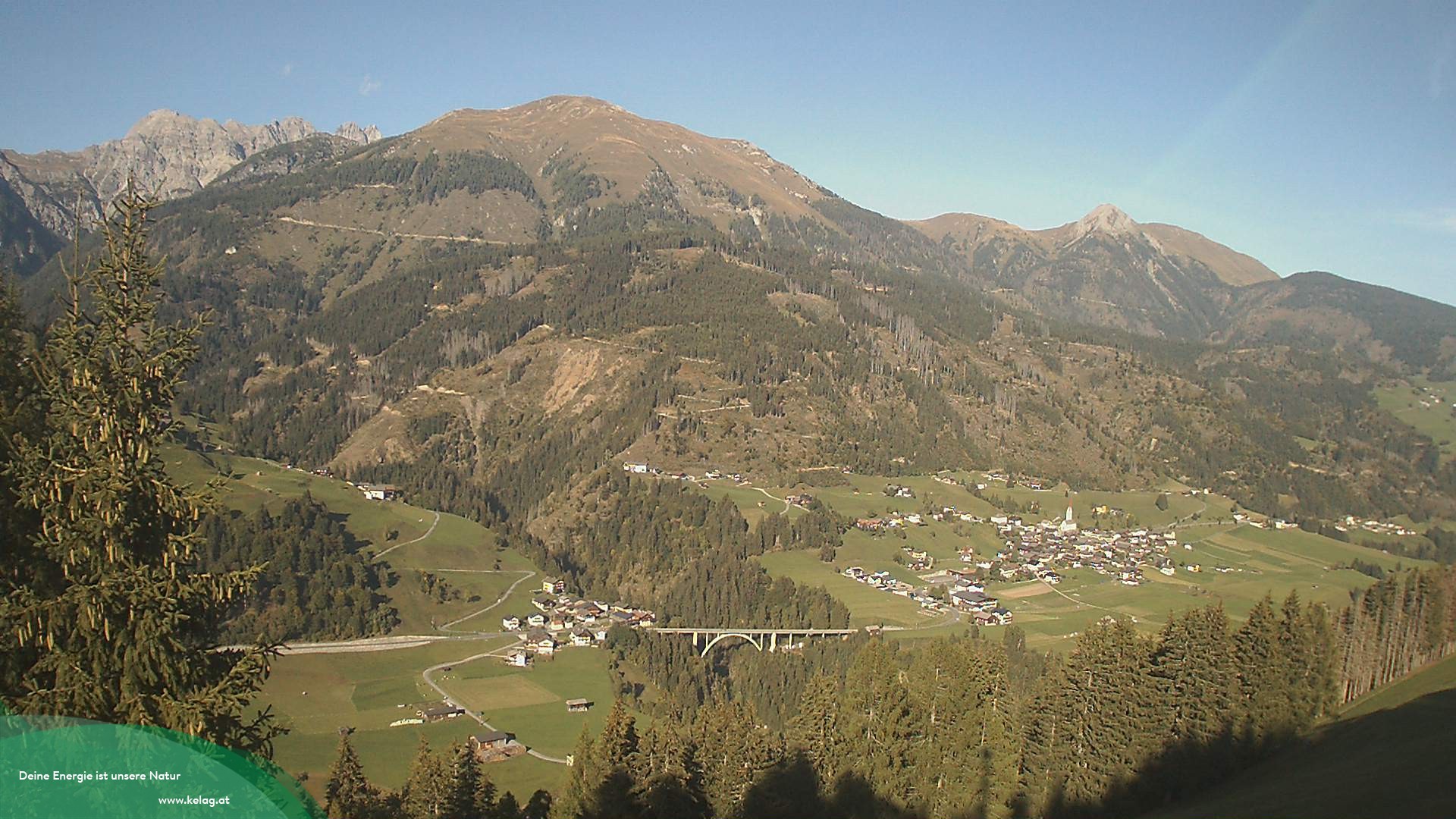 Archiv Foto Webcam Lesachtal Blick über das Tal