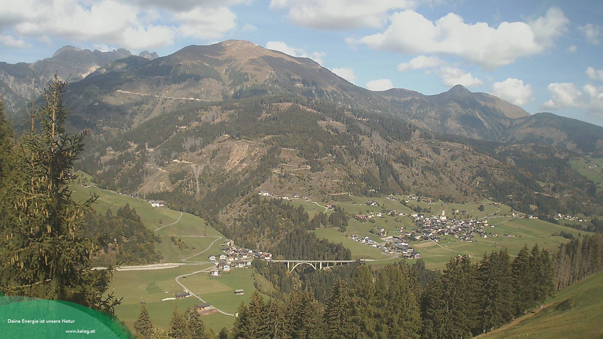 Archiv Foto Webcam Lesachtal Blick über das Tal