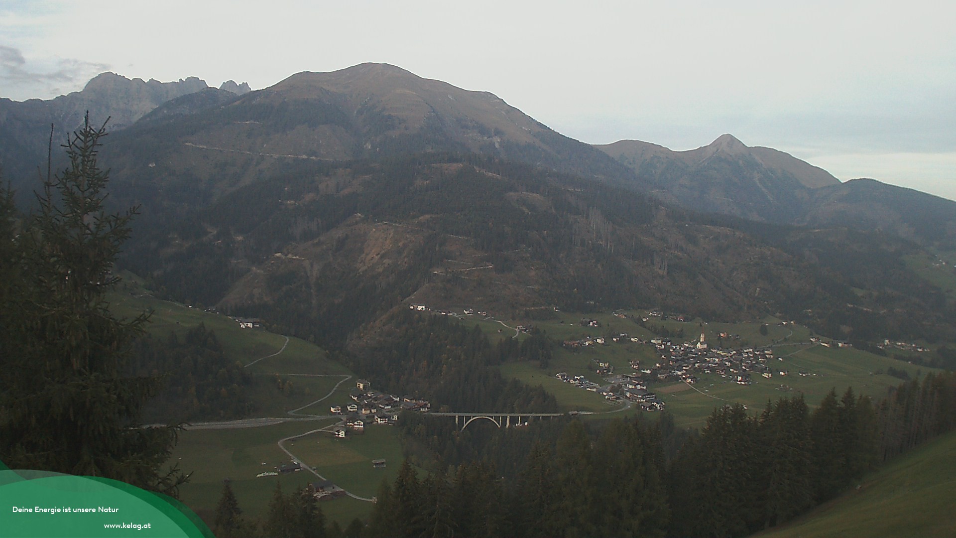 Archiv Foto Webcam Lesachtal Blick über das Tal