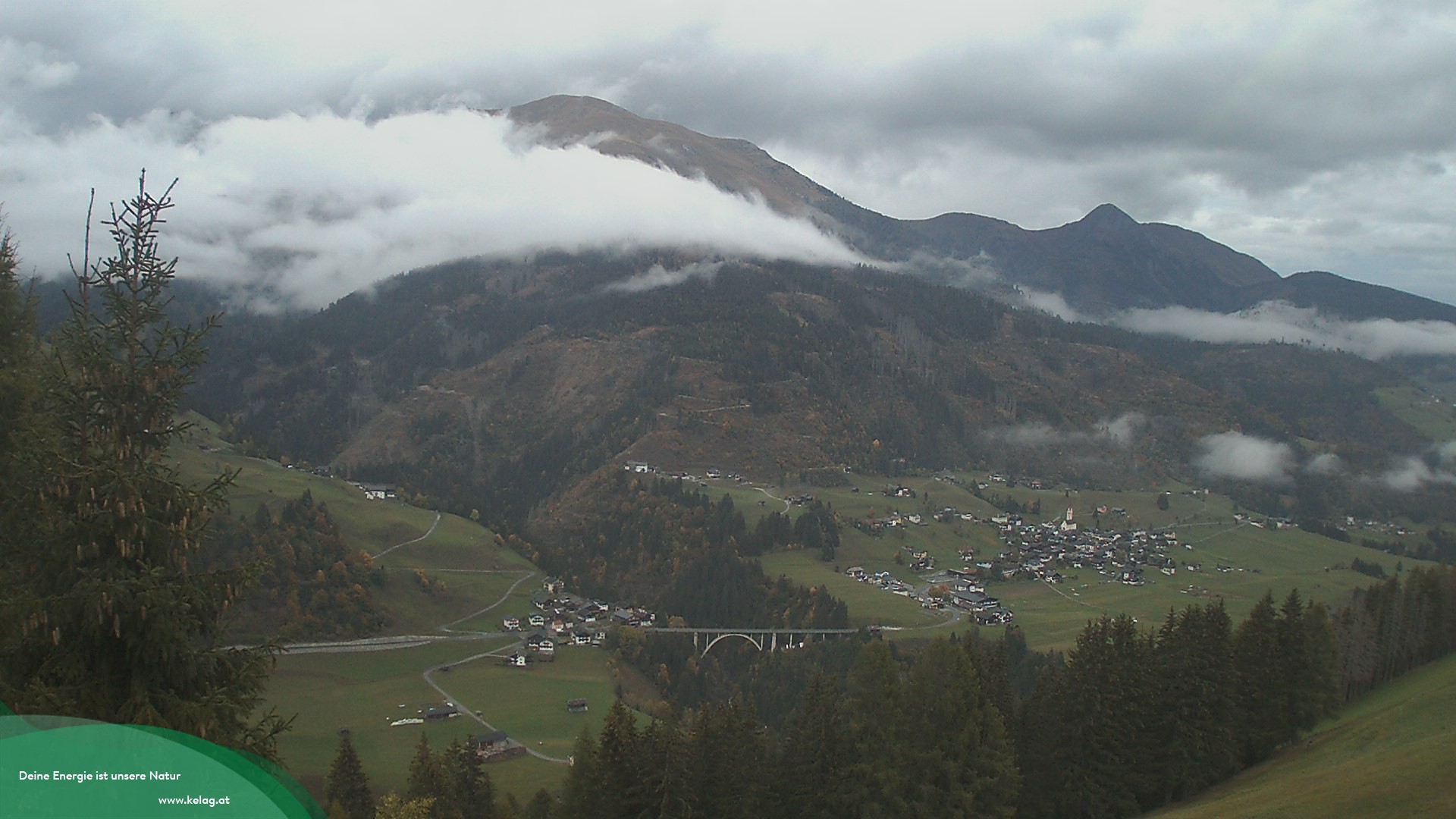 Archiv Foto Webcam Lesachtal Blick über das Tal