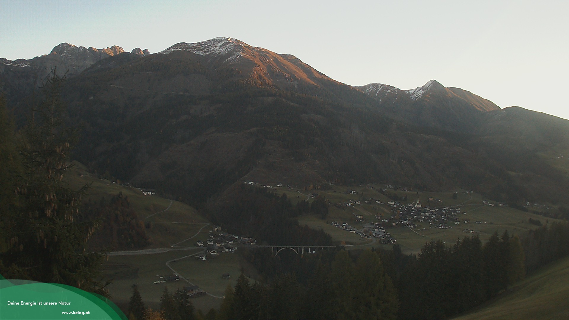 Archiv Foto Webcam Lesachtal Blick über das Tal