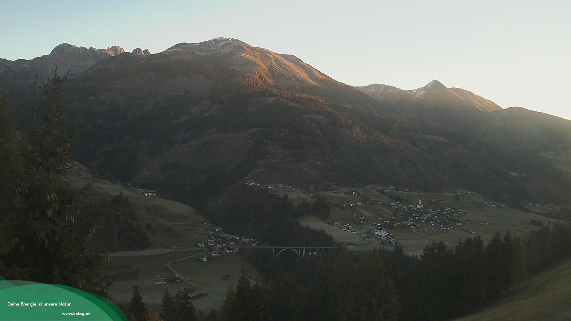 Archiv Foto Webcam Lesachtal Blick über das Tal