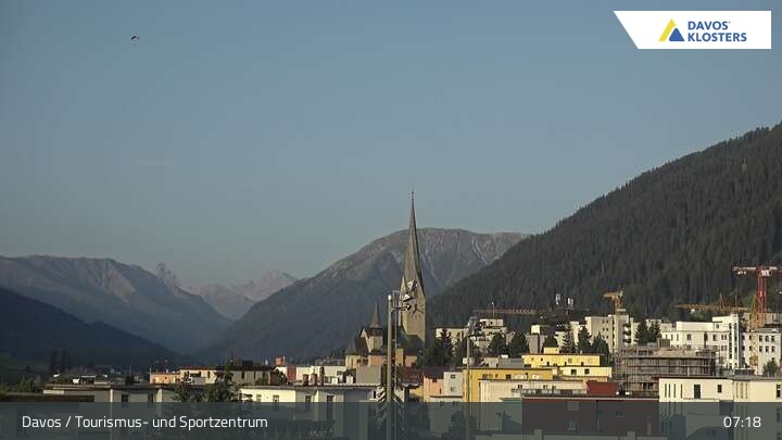 Archived image Webcam Tourism Center Davos