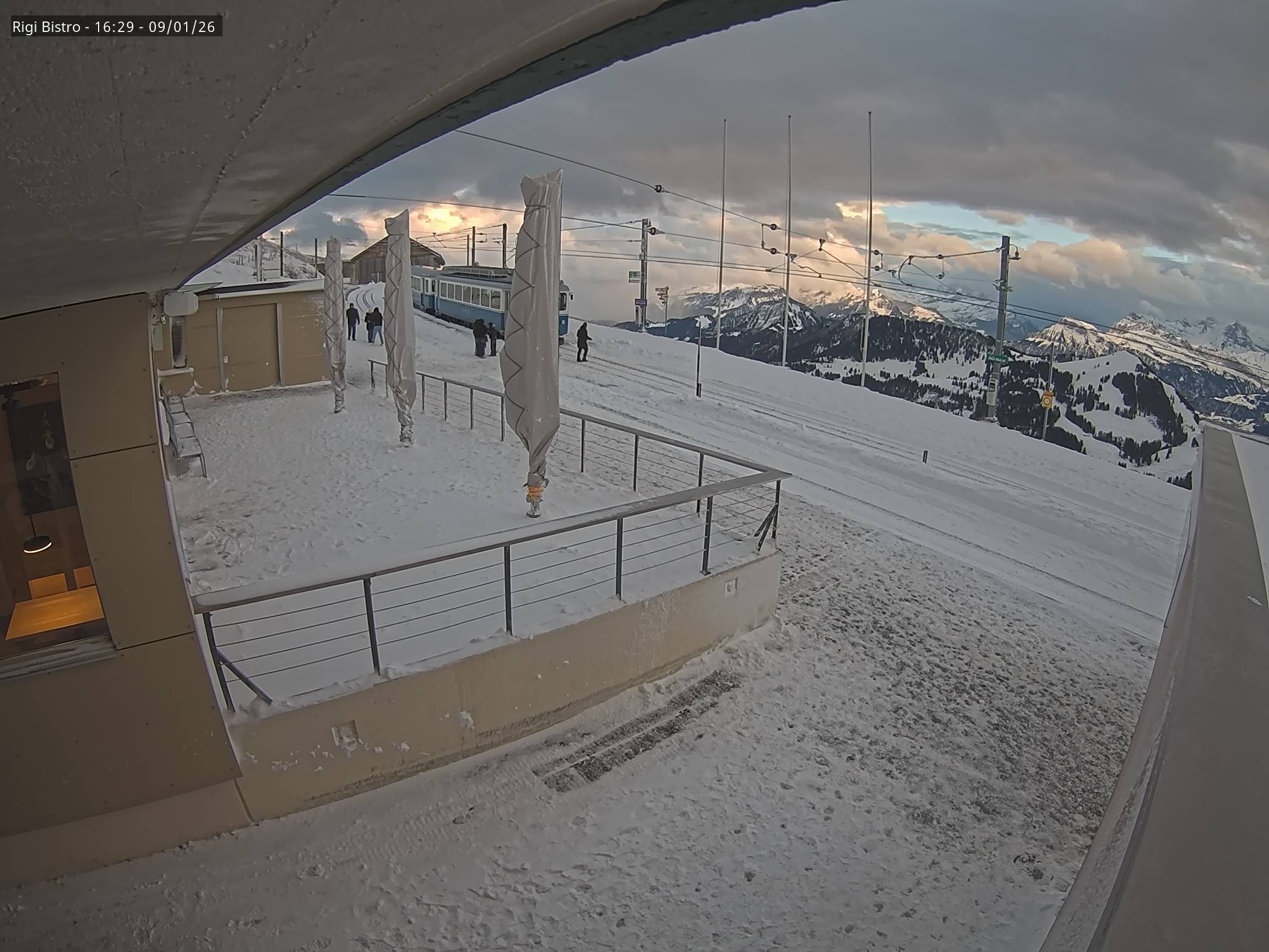 Archiv Foto Webcam Blick auf Rigi Kulm, Bergrestaurant