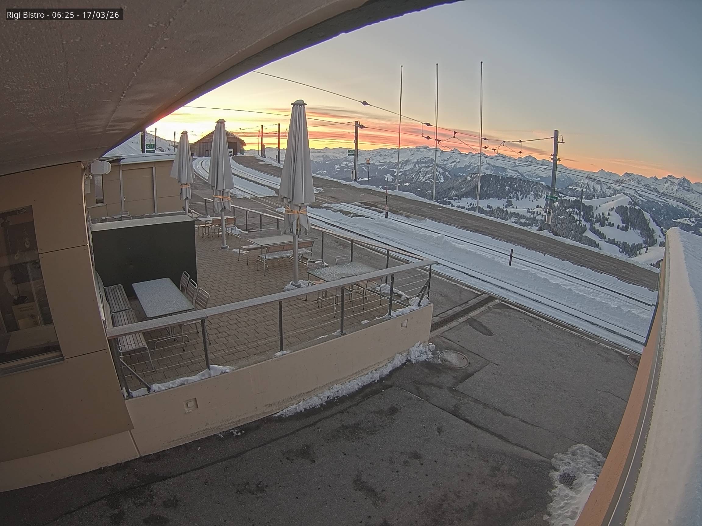 Archiv Foto Webcam Blick auf Rigi Kulm, Bergrestaurant
