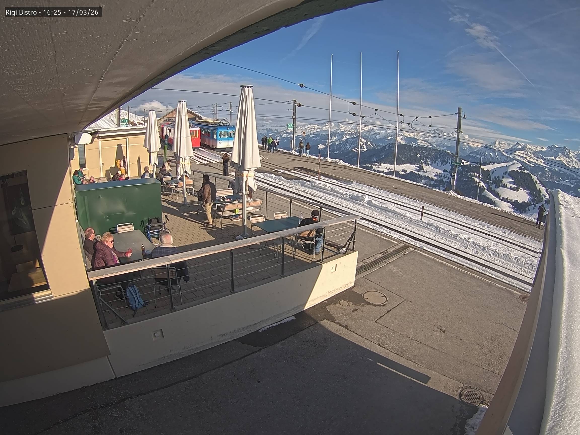 Archiv Foto Webcam Blick auf Rigi Kulm, Bergrestaurant