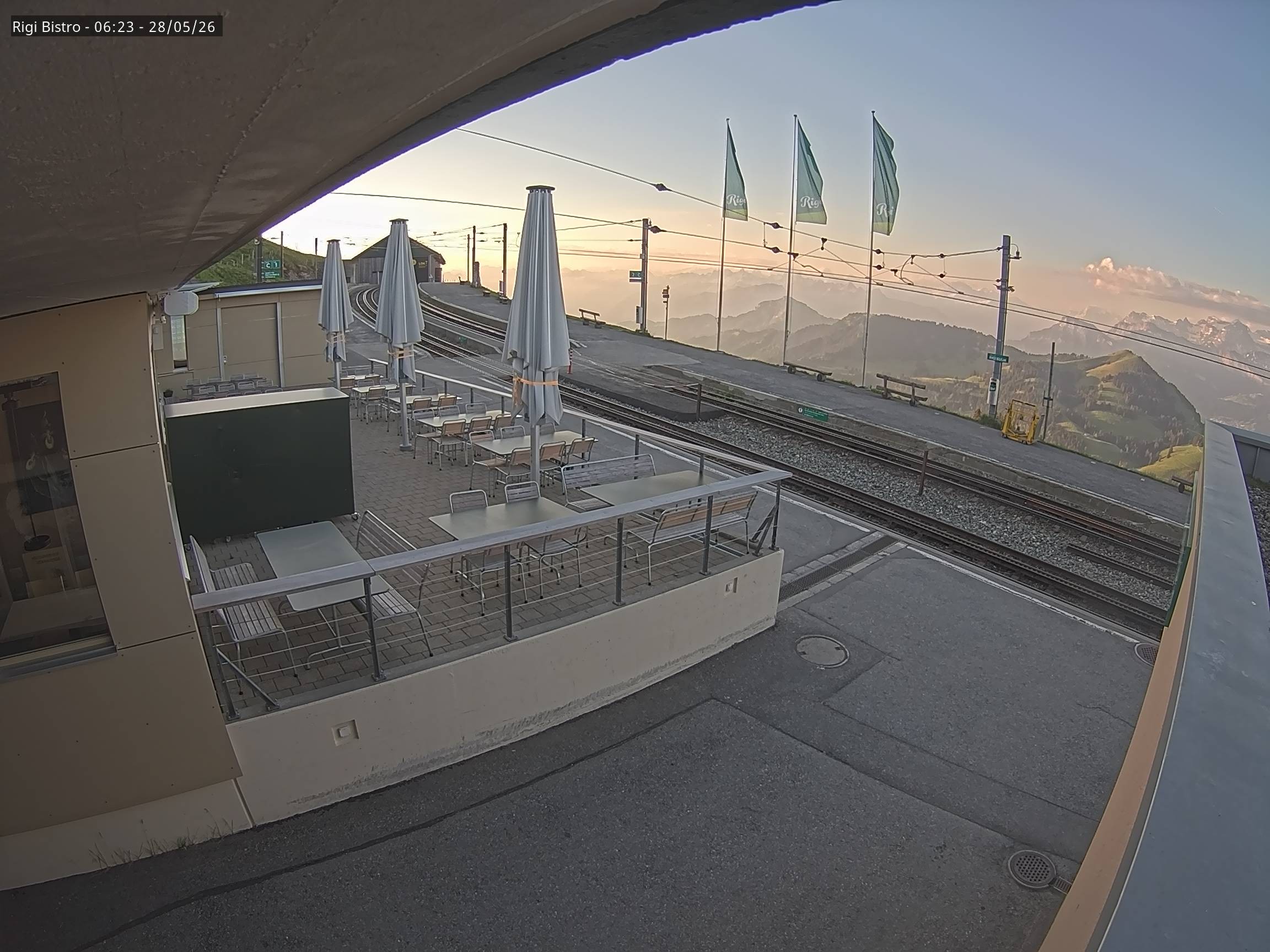 Archived image Webcam View of Rigi Kulm - mountain restaurant