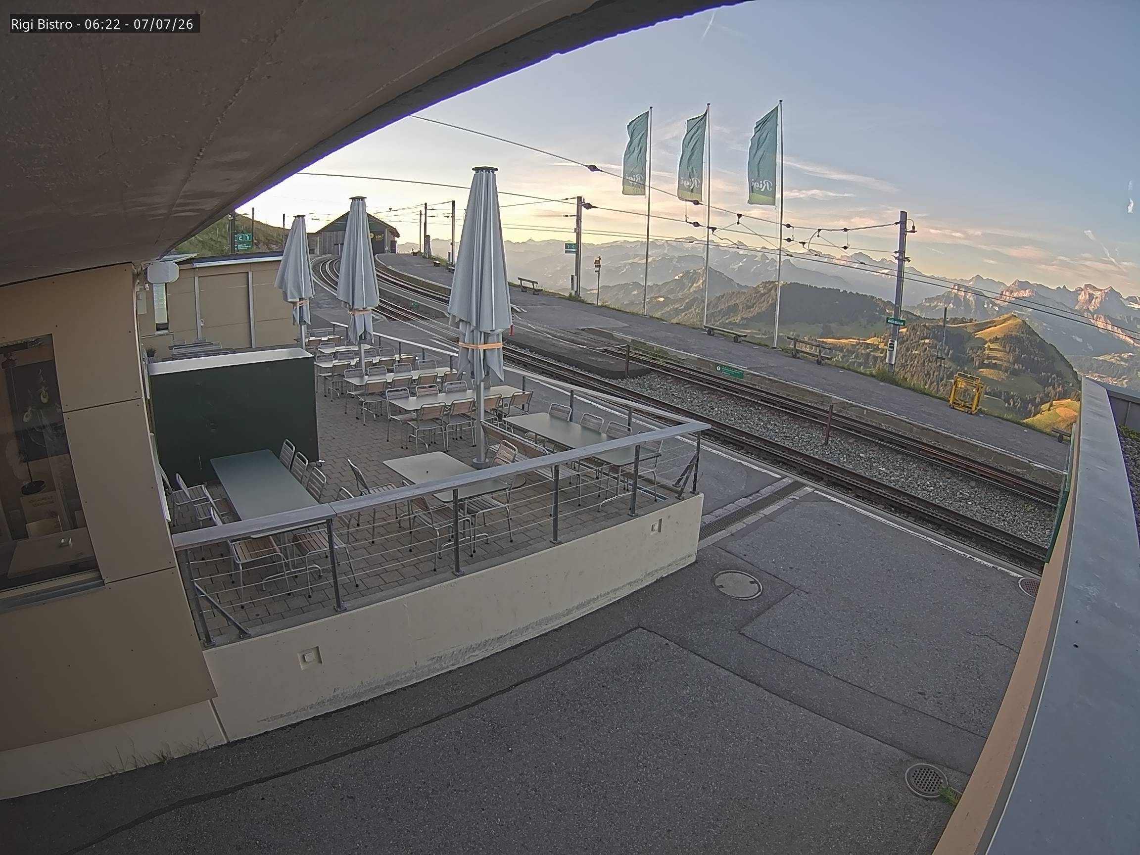 Archiv Foto Webcam Blick auf Rigi Kulm, Bergrestaurant