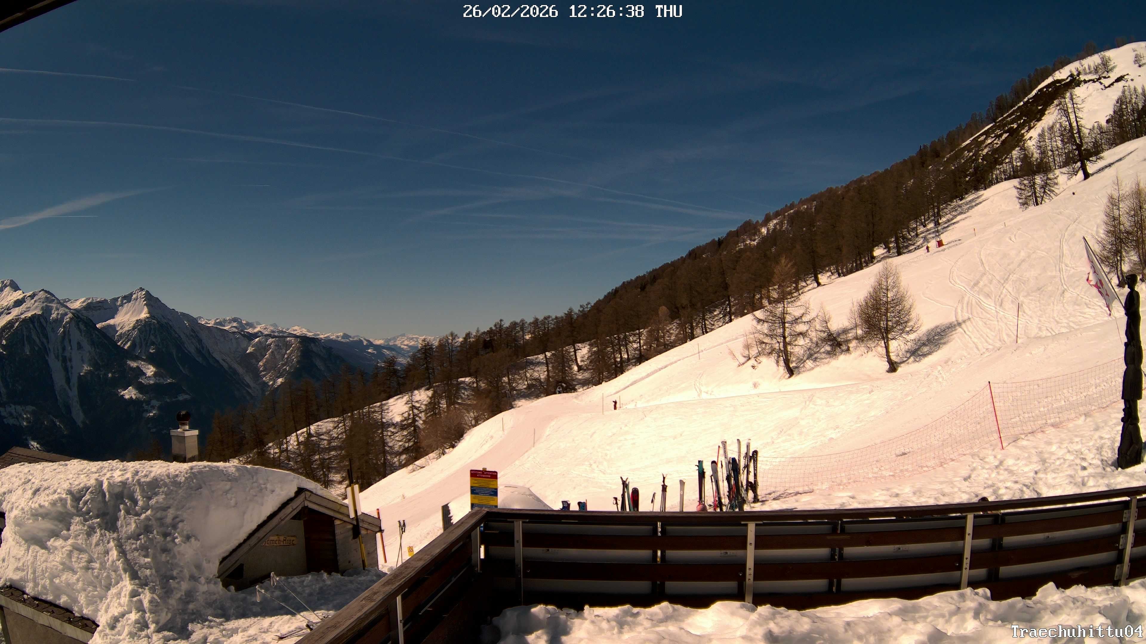 Archived image Webcam Restaurant Trächuhittu in Jeizine