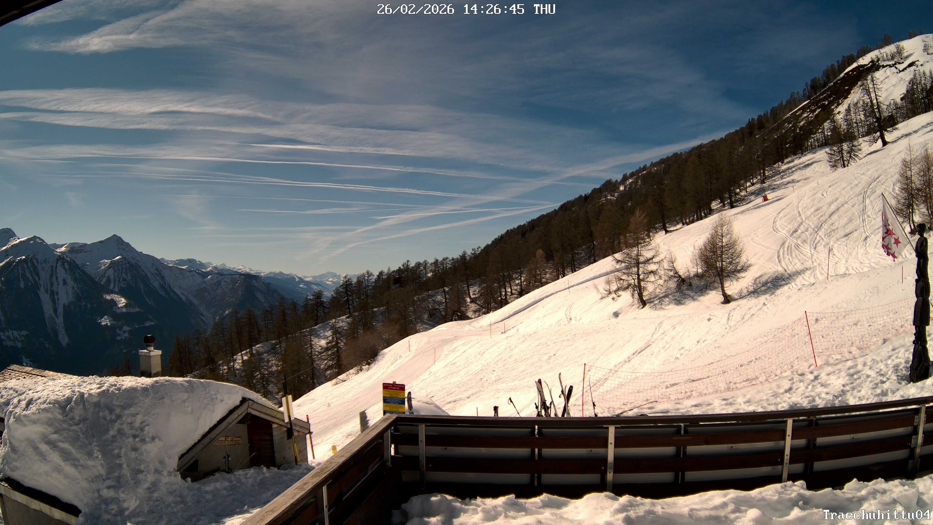 Archived image Webcam Restaurant Trächuhittu in Jeizine