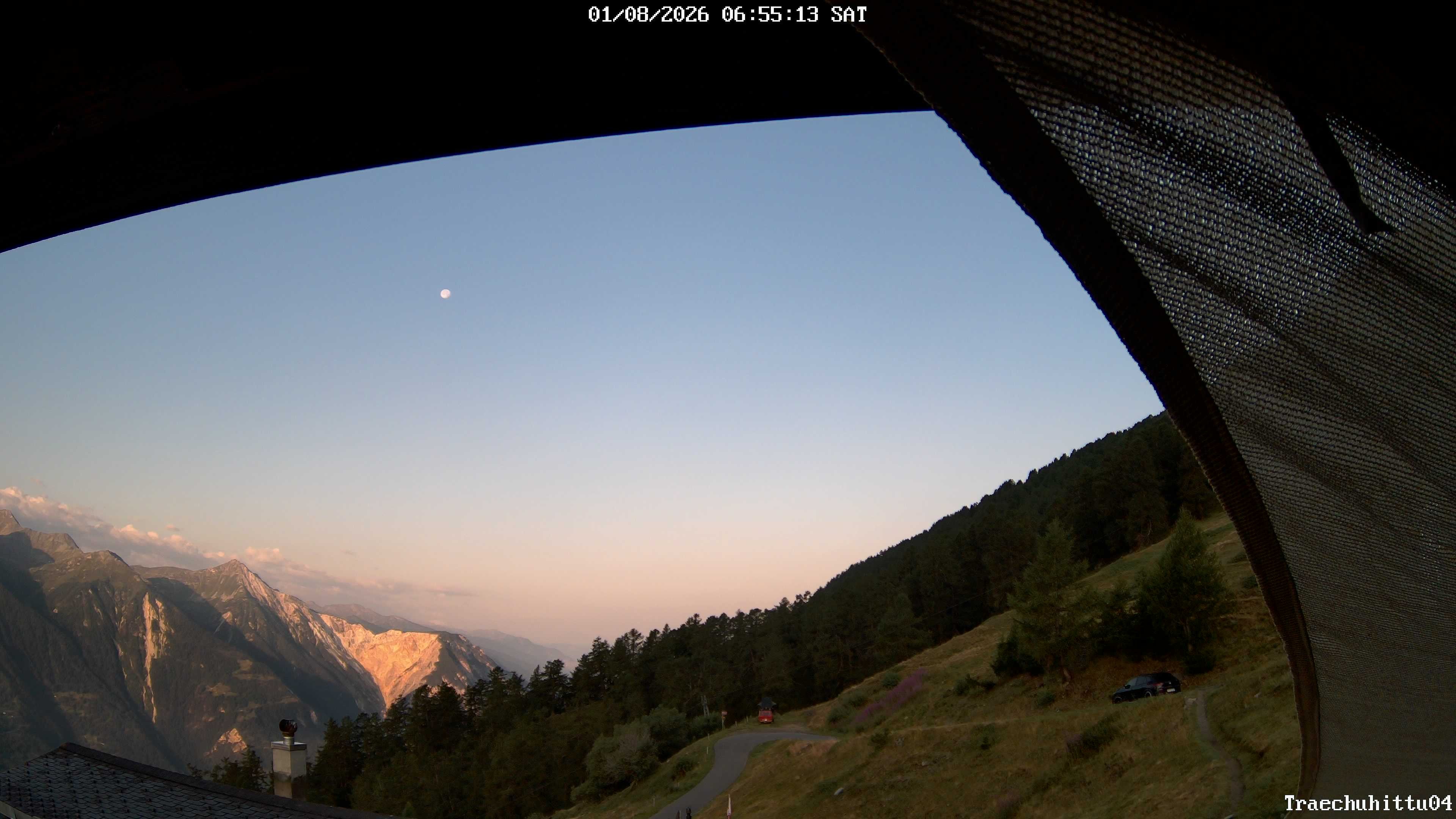 Archived image Webcam Restaurant Trächuhittu in Jeizine