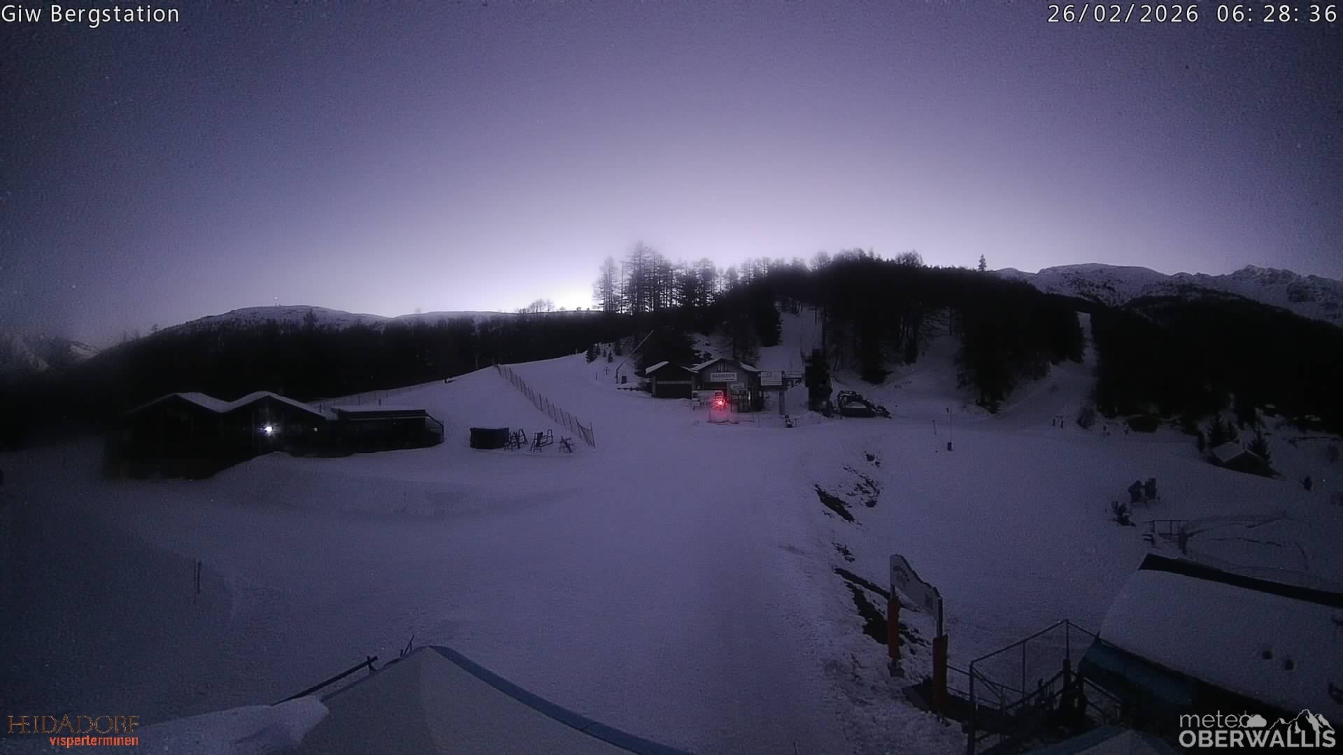 Archived image Webcam Mountain Restaurant Giw