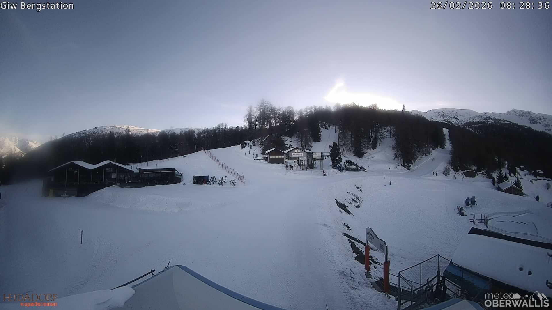 Archived image Webcam Mountain Restaurant Giw