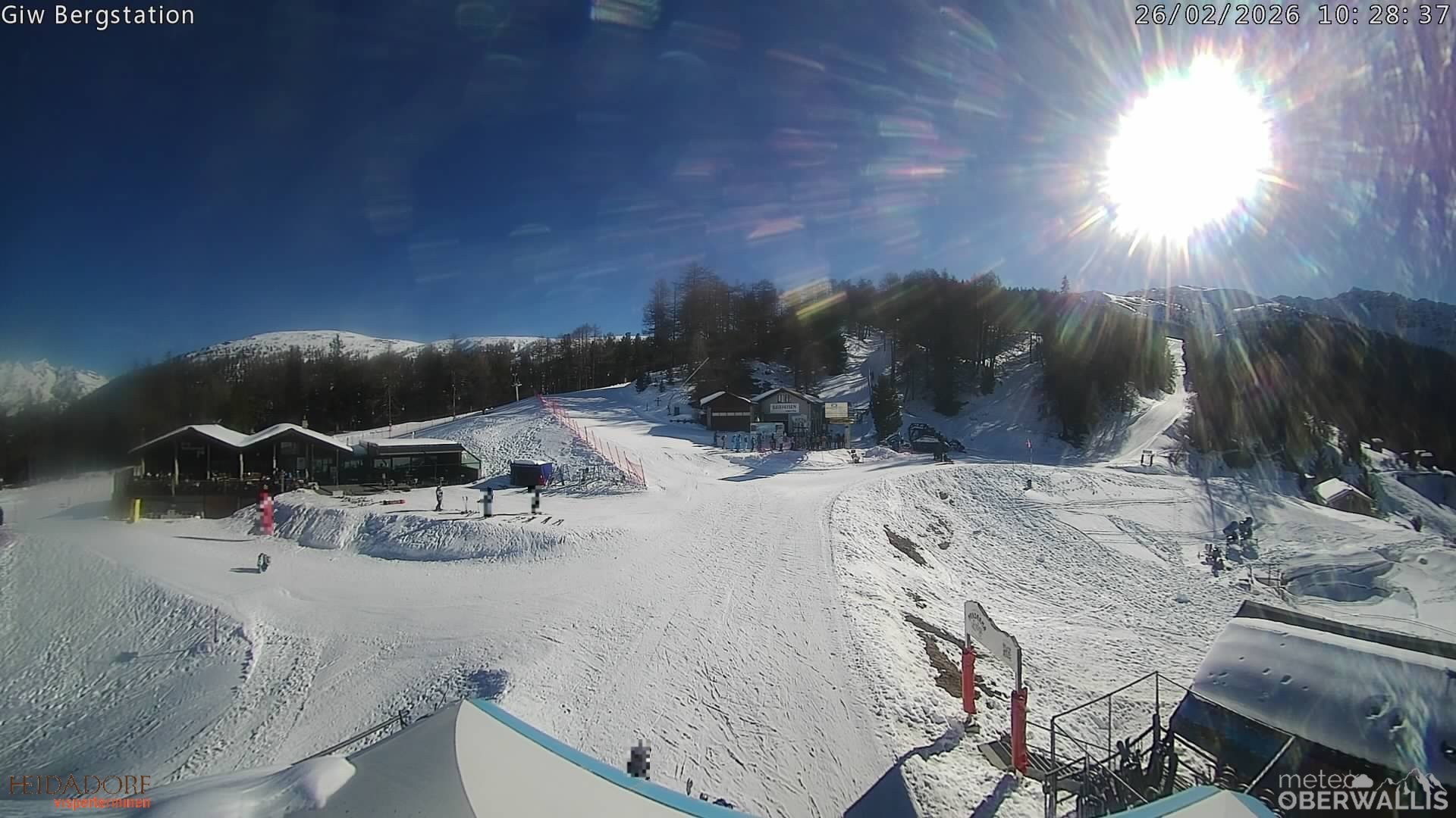 Archived image Webcam Mountain Restaurant Giw