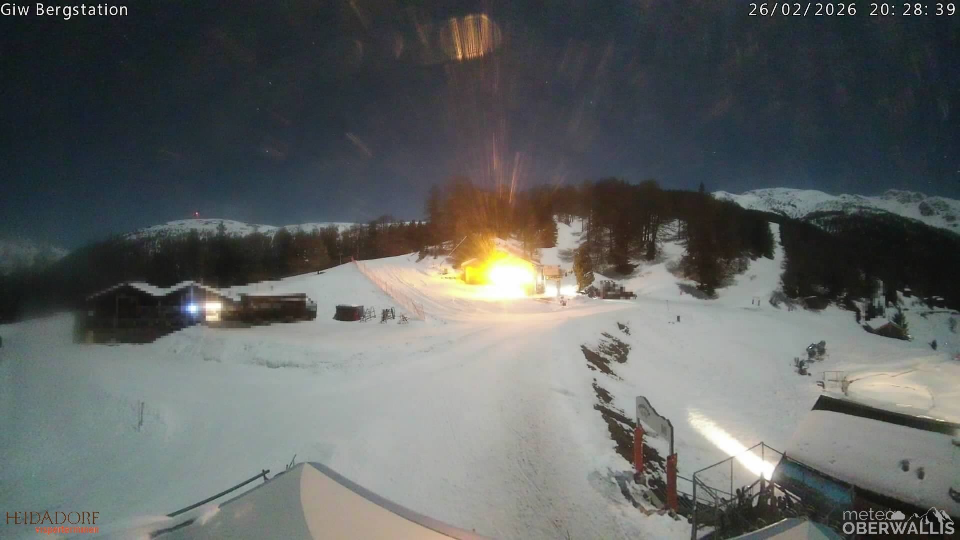 Archived image Webcam Mountain Restaurant Giw