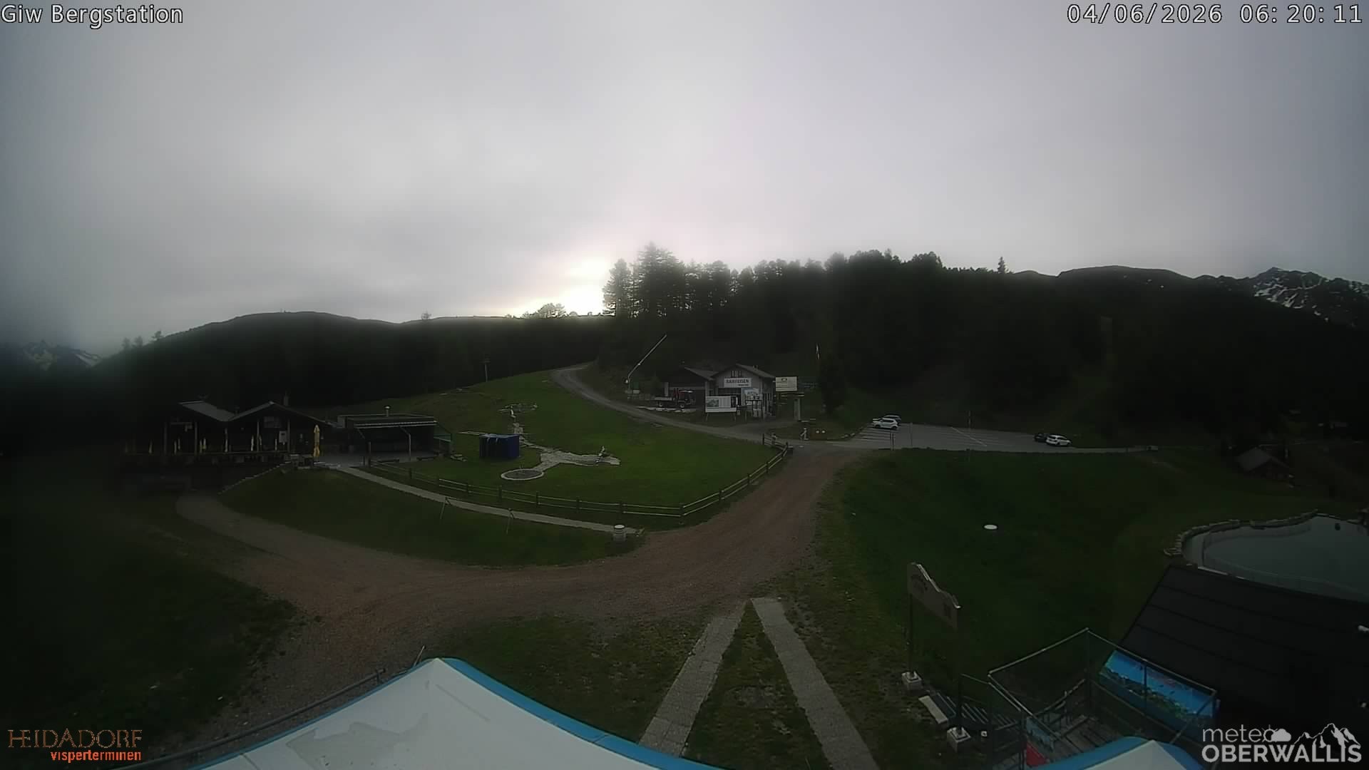 Archived image Webcam Mountain Restaurant Giw