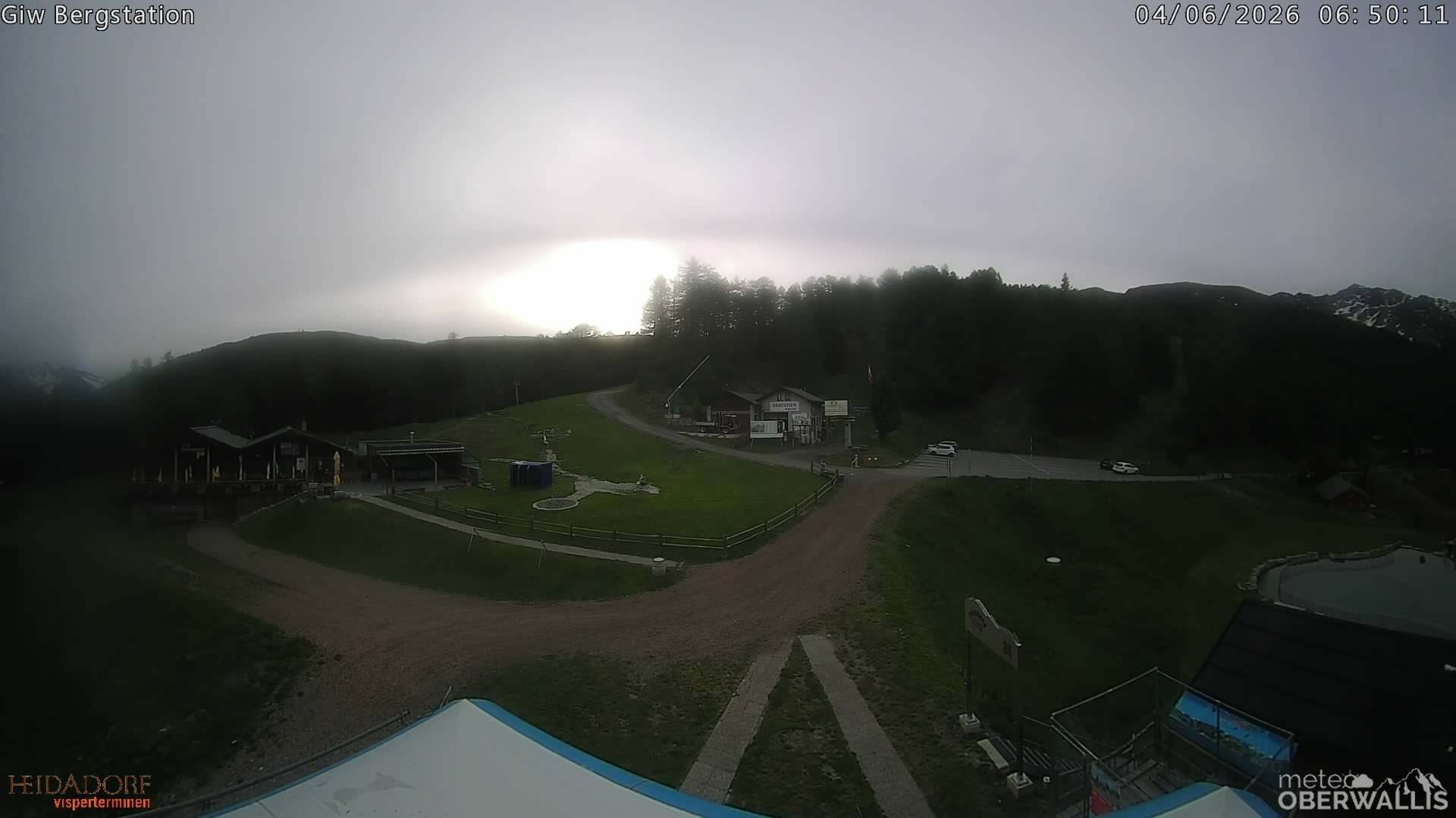 Archived image Webcam Mountain Restaurant Giw