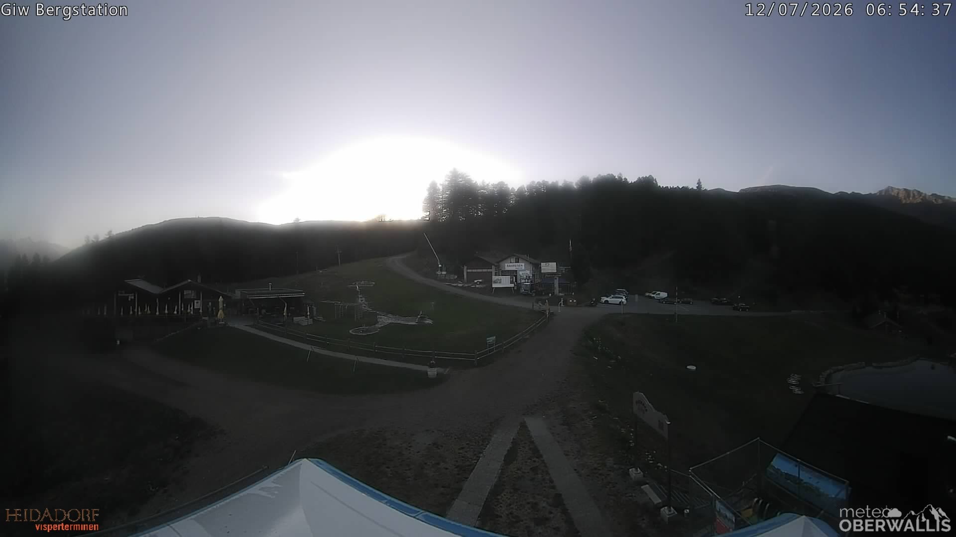 Archived image Webcam Mountain Restaurant Giw