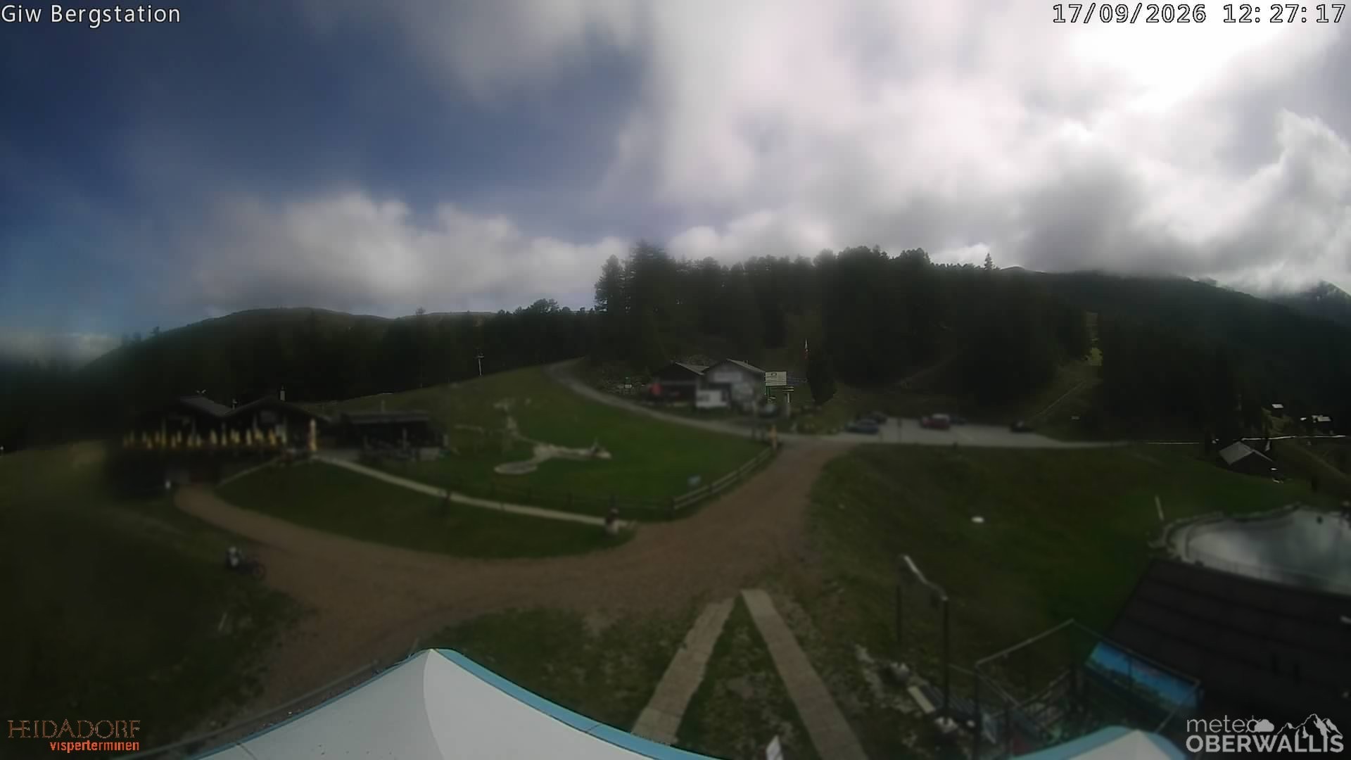 Archived image Webcam Mountain Restaurant Giw