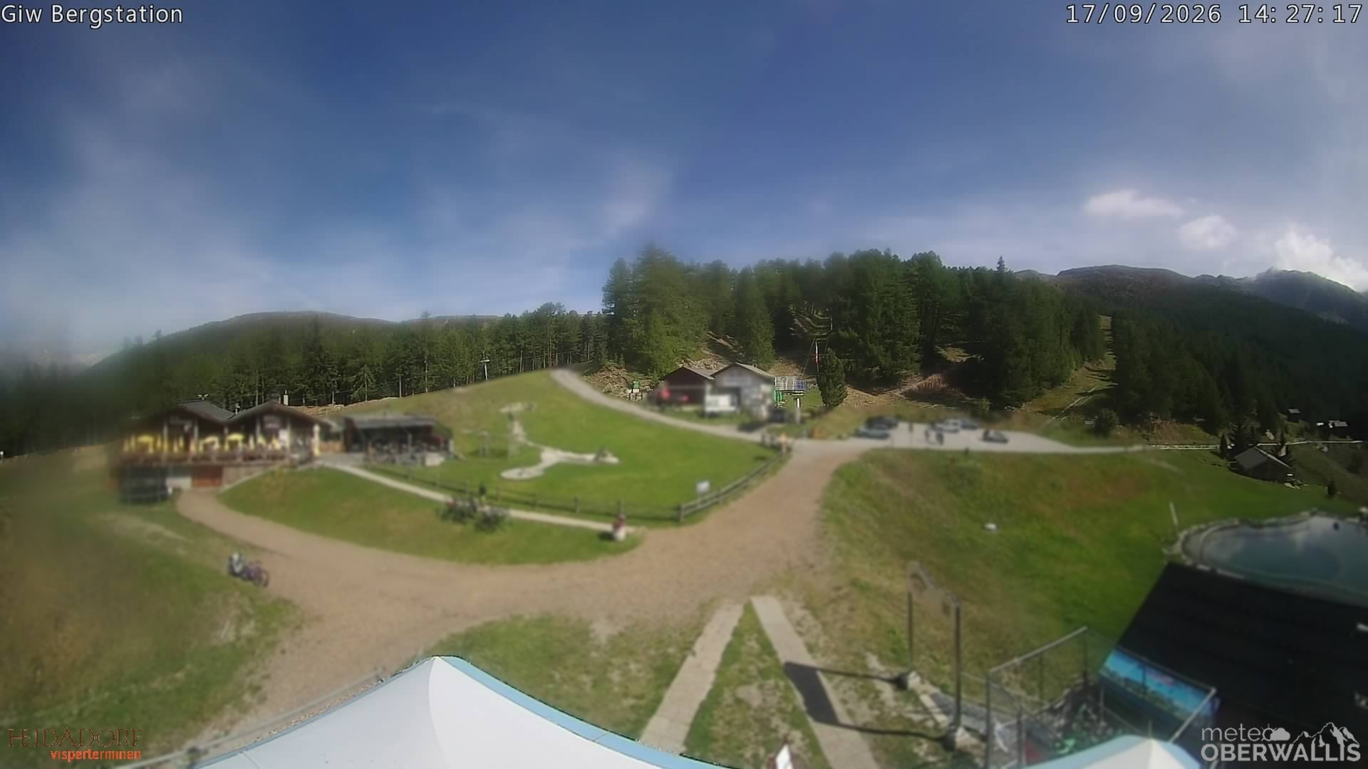 Archived image Webcam Mountain Restaurant Giw
