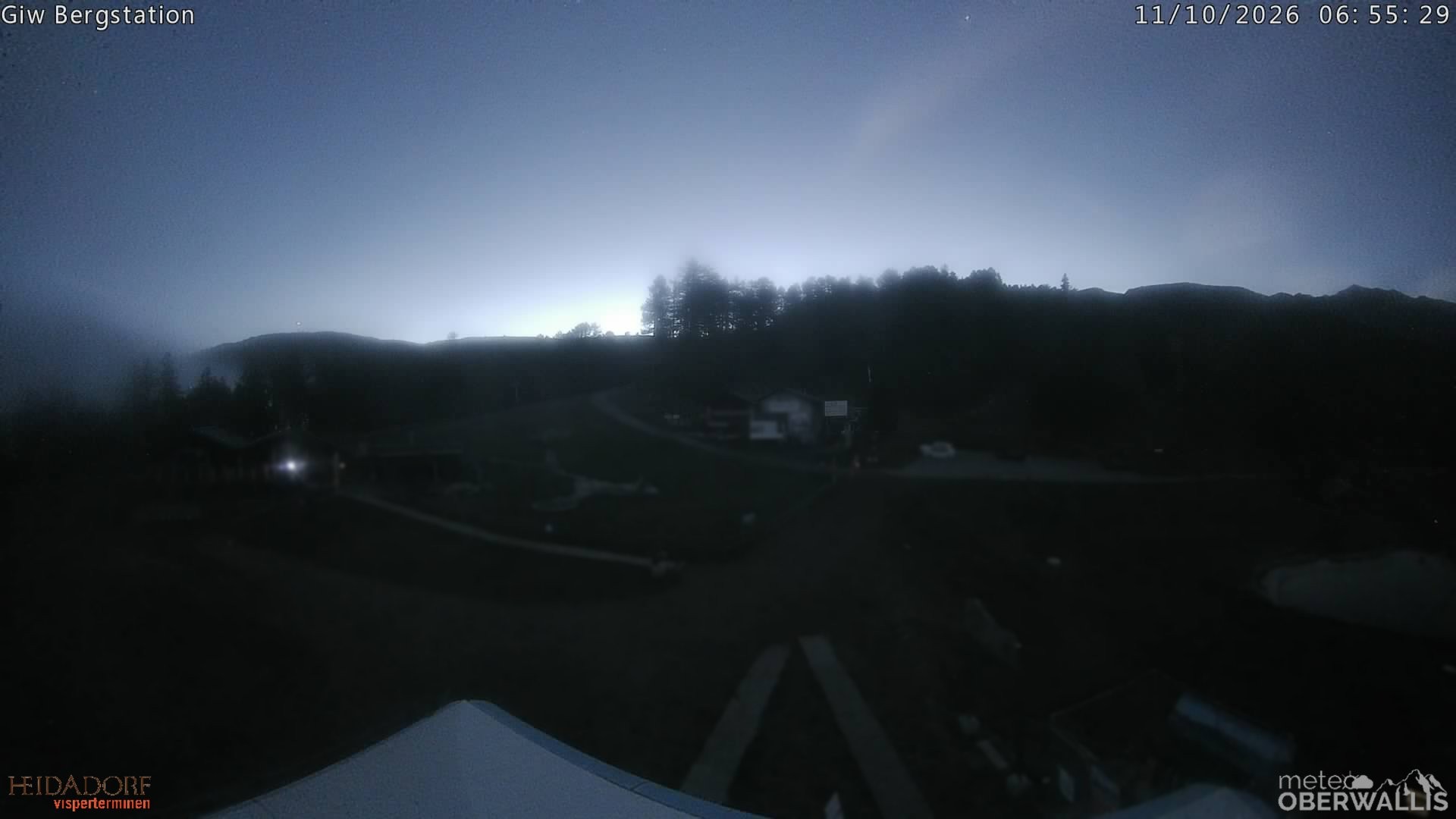 Archived image Webcam Mountain Restaurant Giw