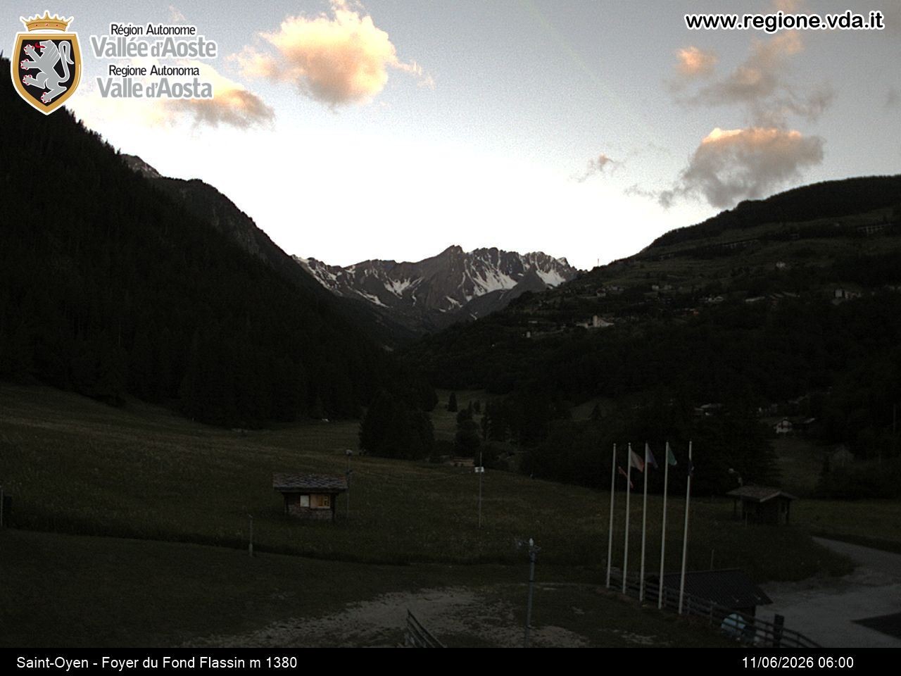 Archived image Webcam Ski run Flassin