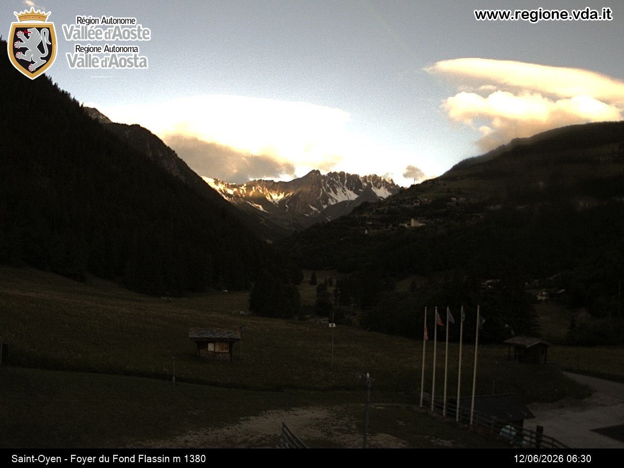 Archived image Webcam Ski run Flassin