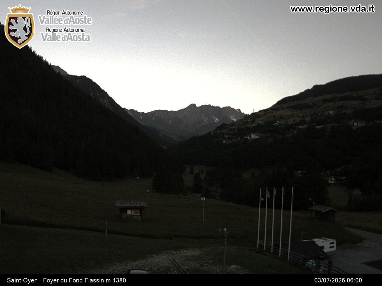 Archived image Webcam Ski run Flassin