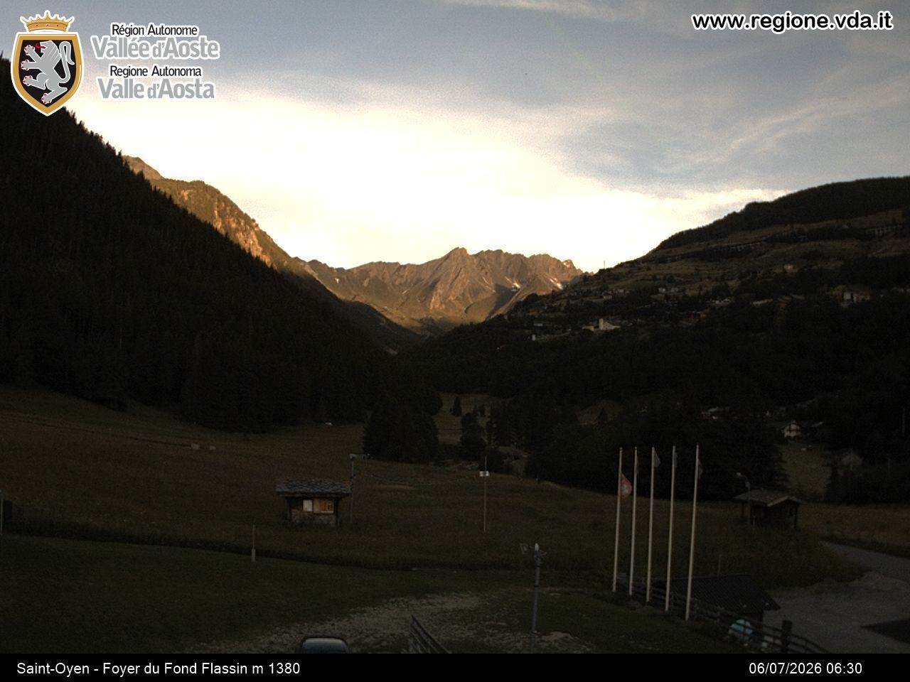 Archived image Webcam Ski run Flassin