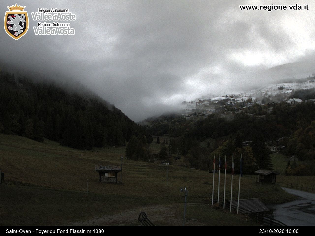 Archived image Webcam Ski run Flassin