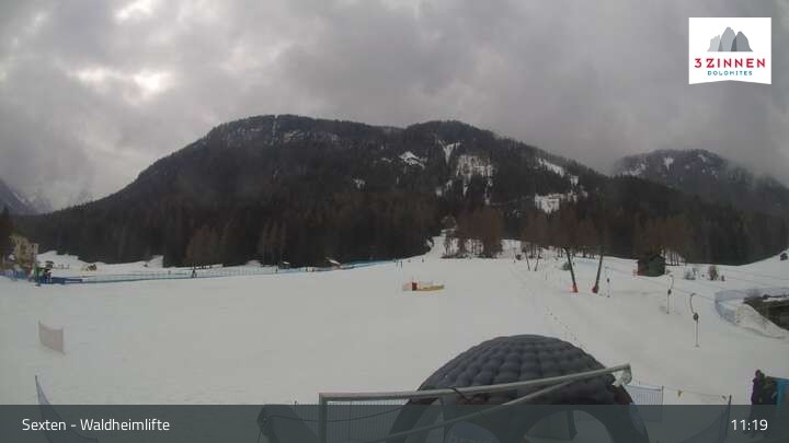 Archived image Webcam Waldheim Lifts