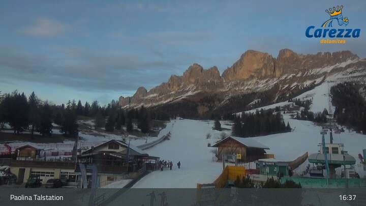 Archived image Webcam Carezza - Valley